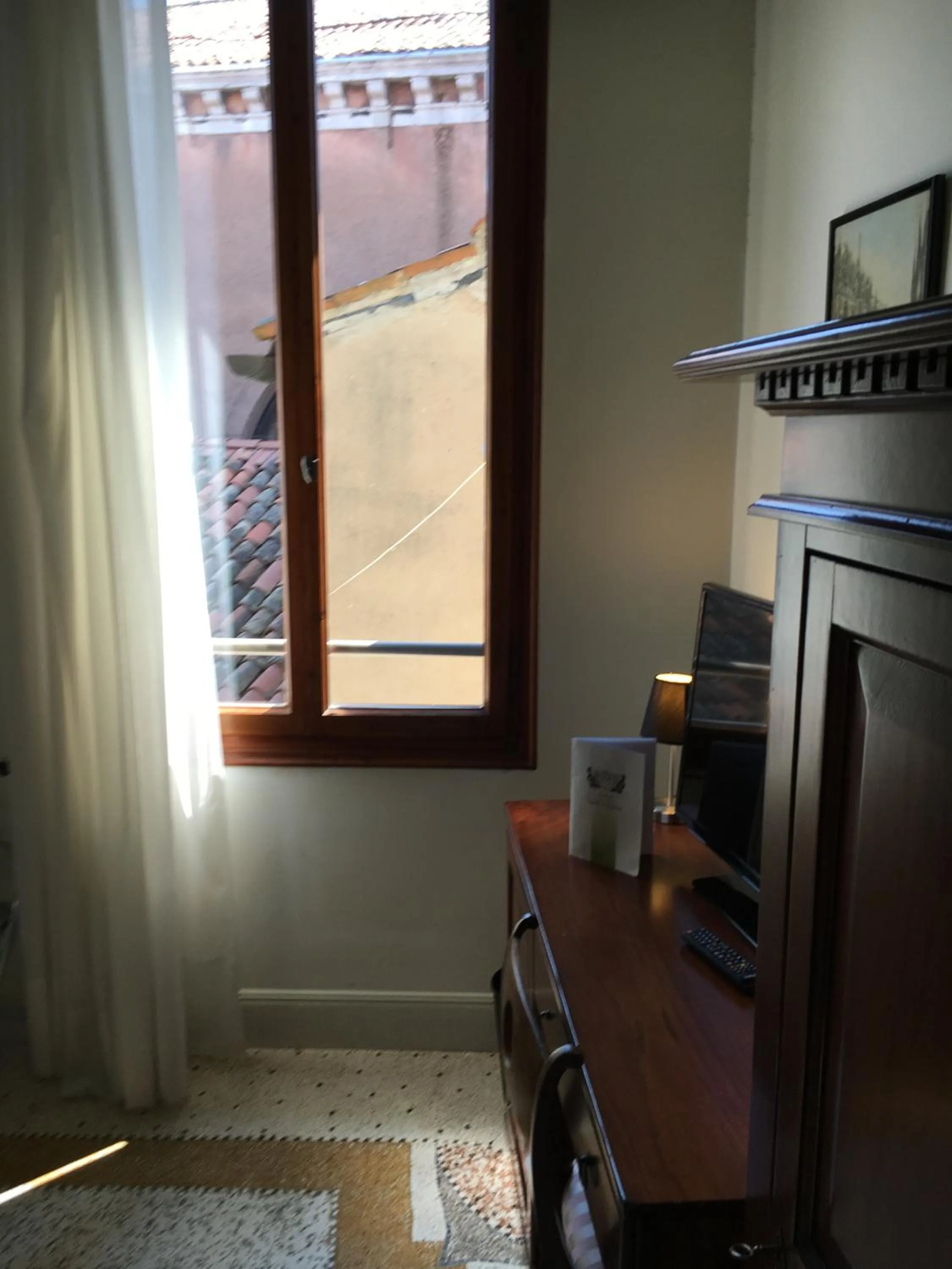 Photo of the whole room in Hotel Sant'Antonin