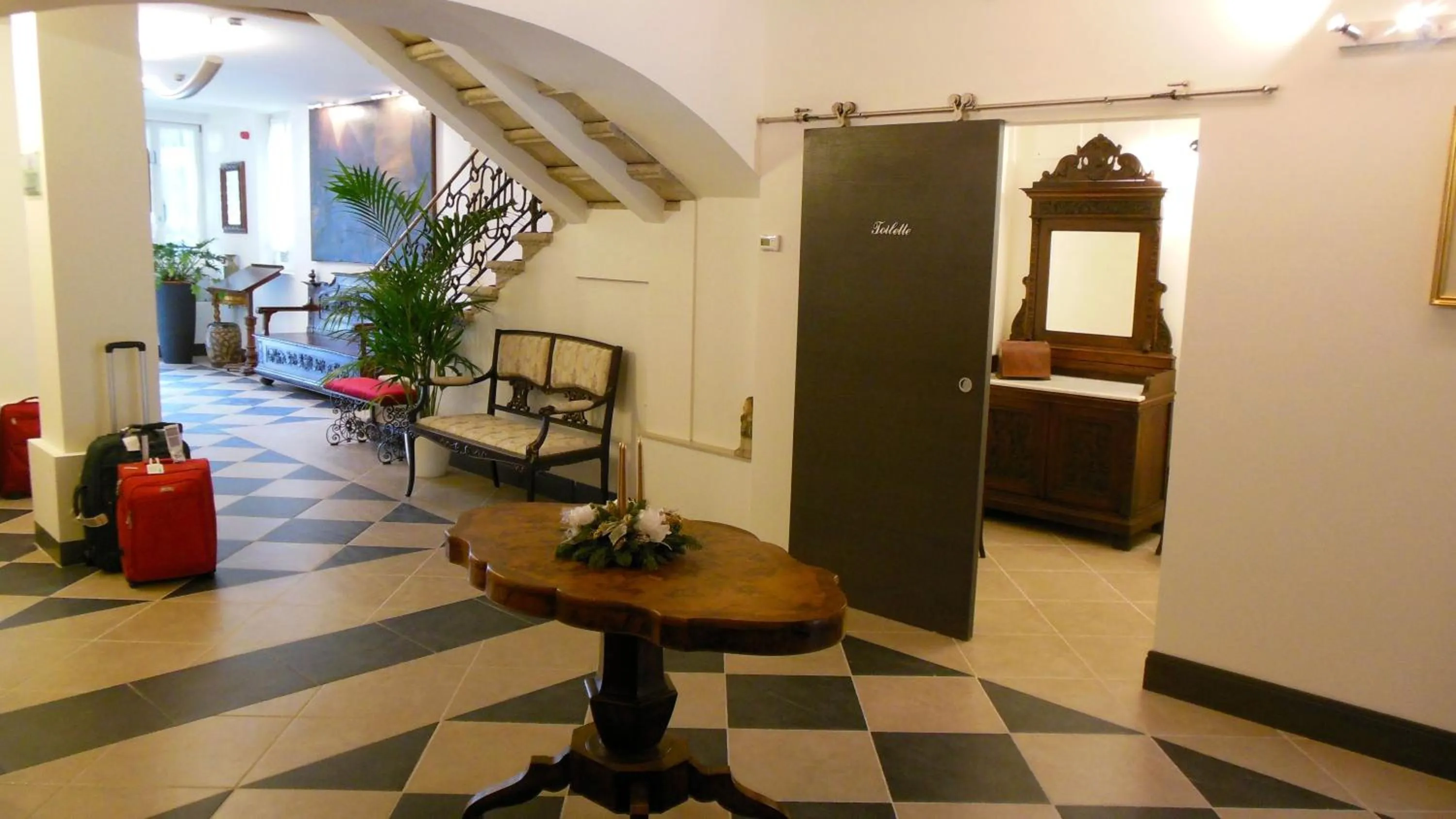 Lobby or reception in Hotel Sant'Antonin