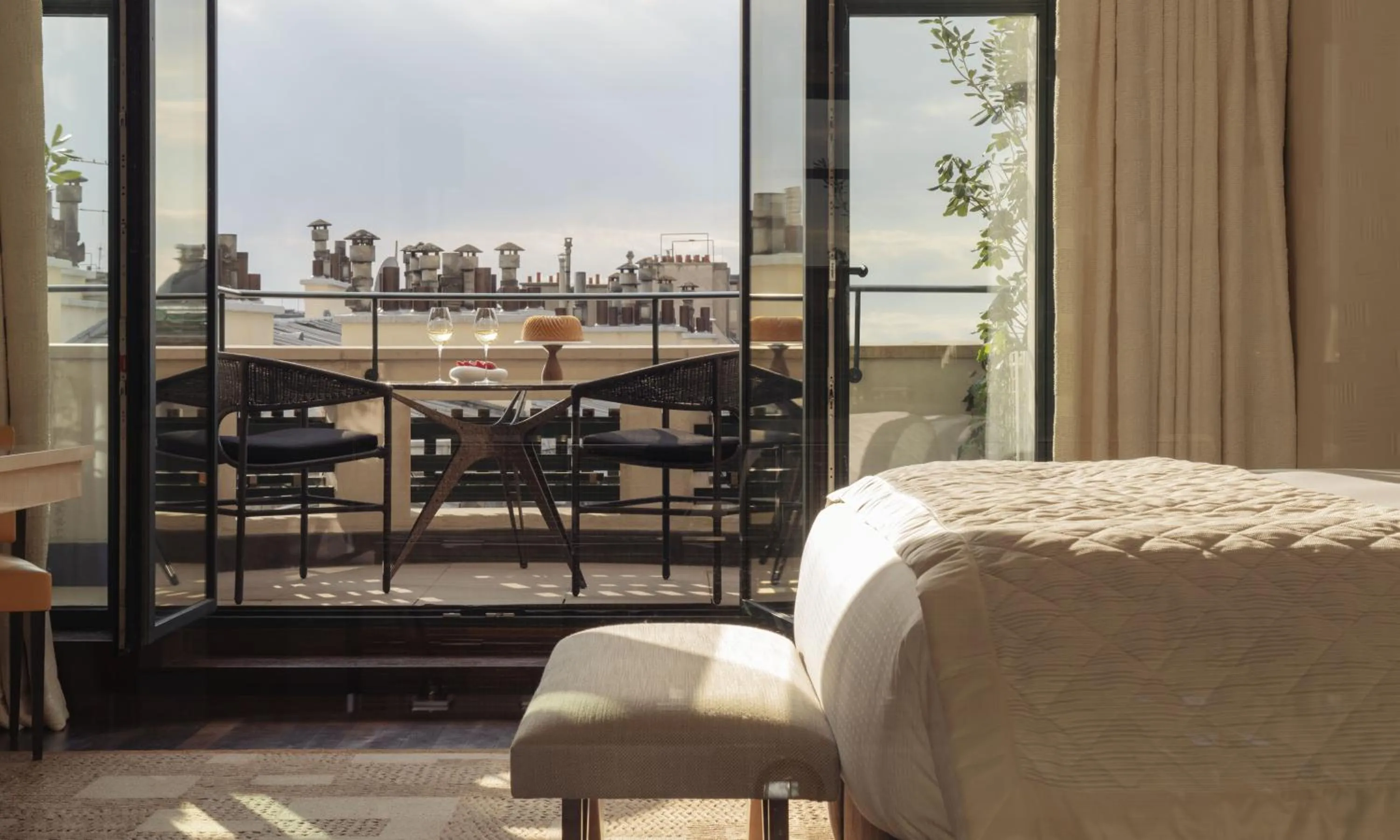 Balcony Deluxe Room in Cheval Blanc Paris & Dior Spa Cheval Blanc Paris