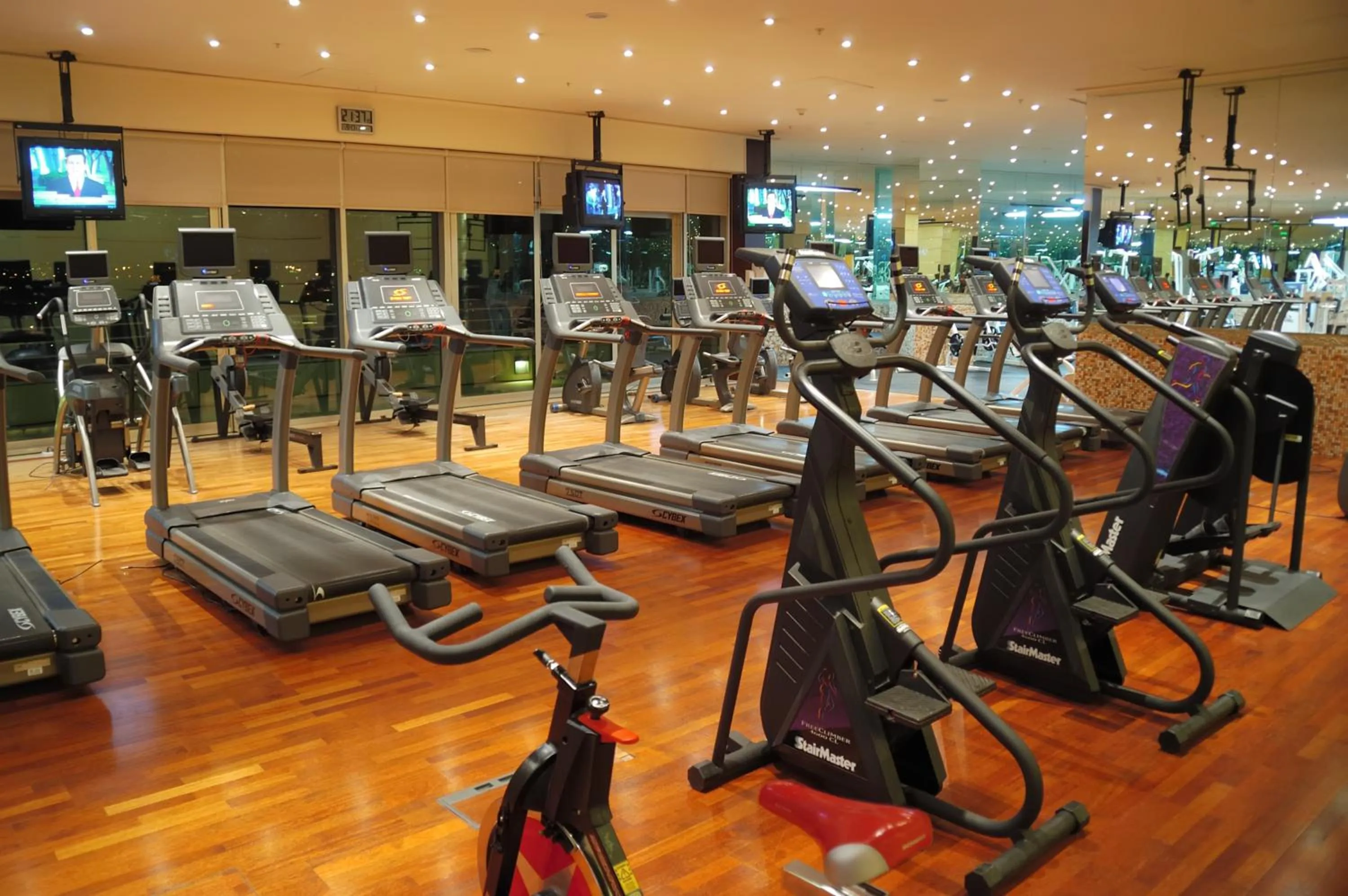 Fitness centre/facilities in Le Royal Amman