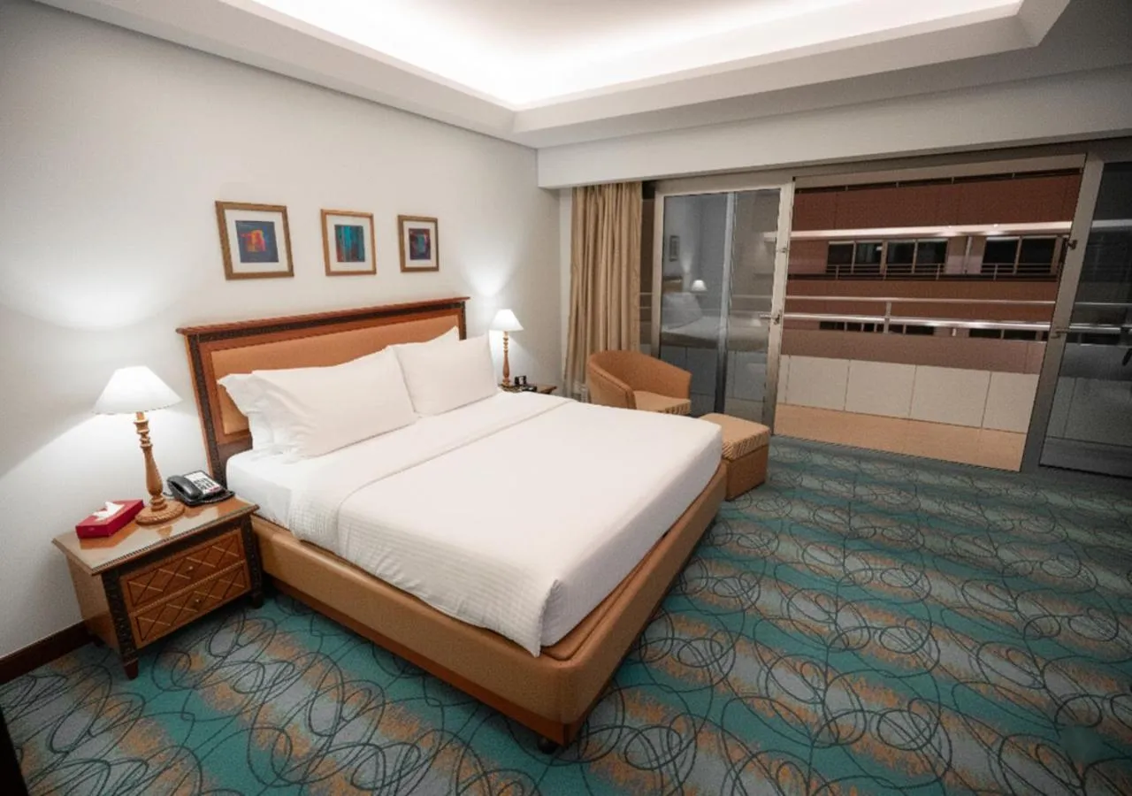 Bedroom, Bed in Le Royal Amman