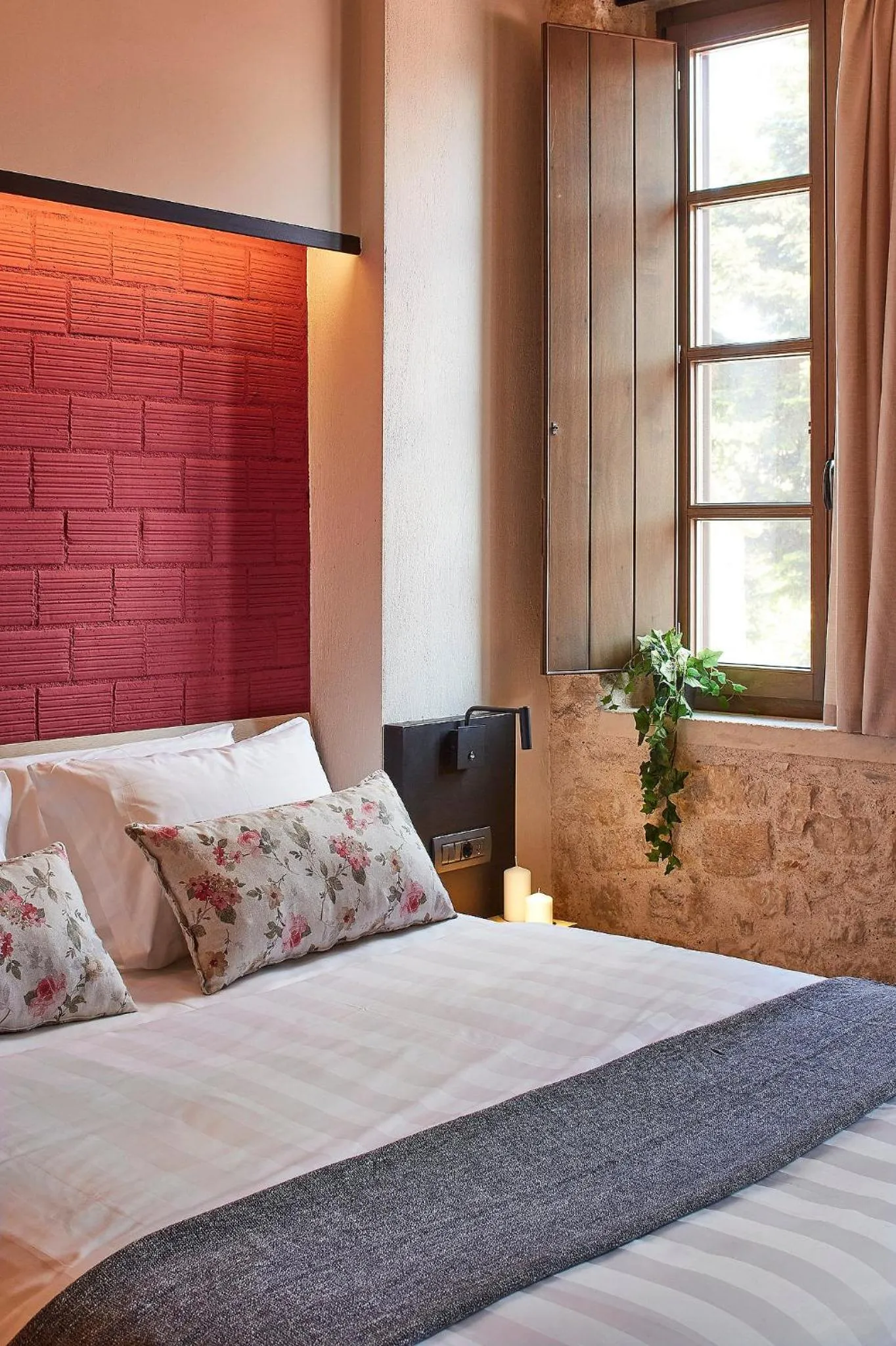 Bedroom, Bed in IALNA Boutique Hotel