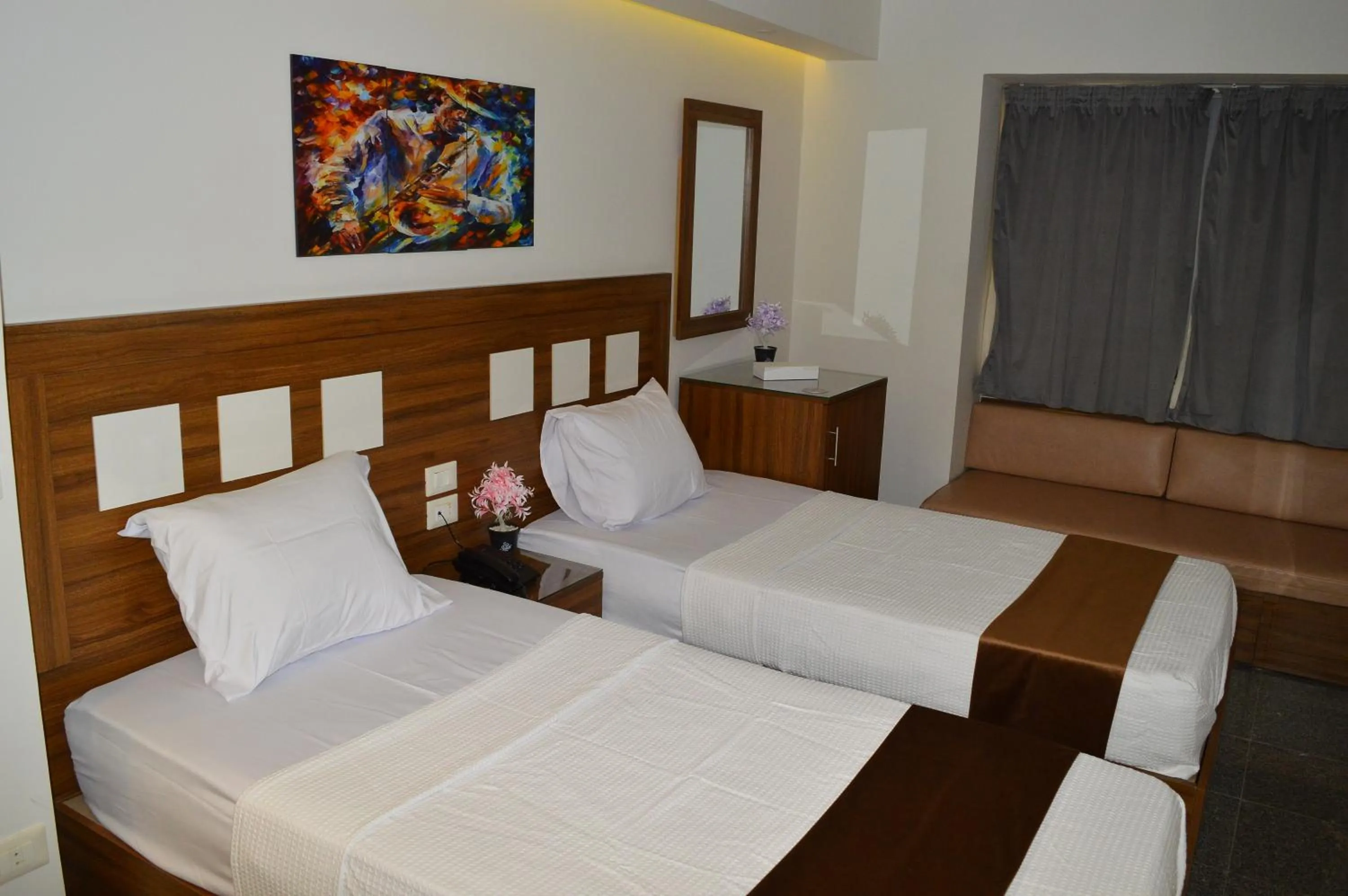 Bedroom, Bed in Royal Inn Residence