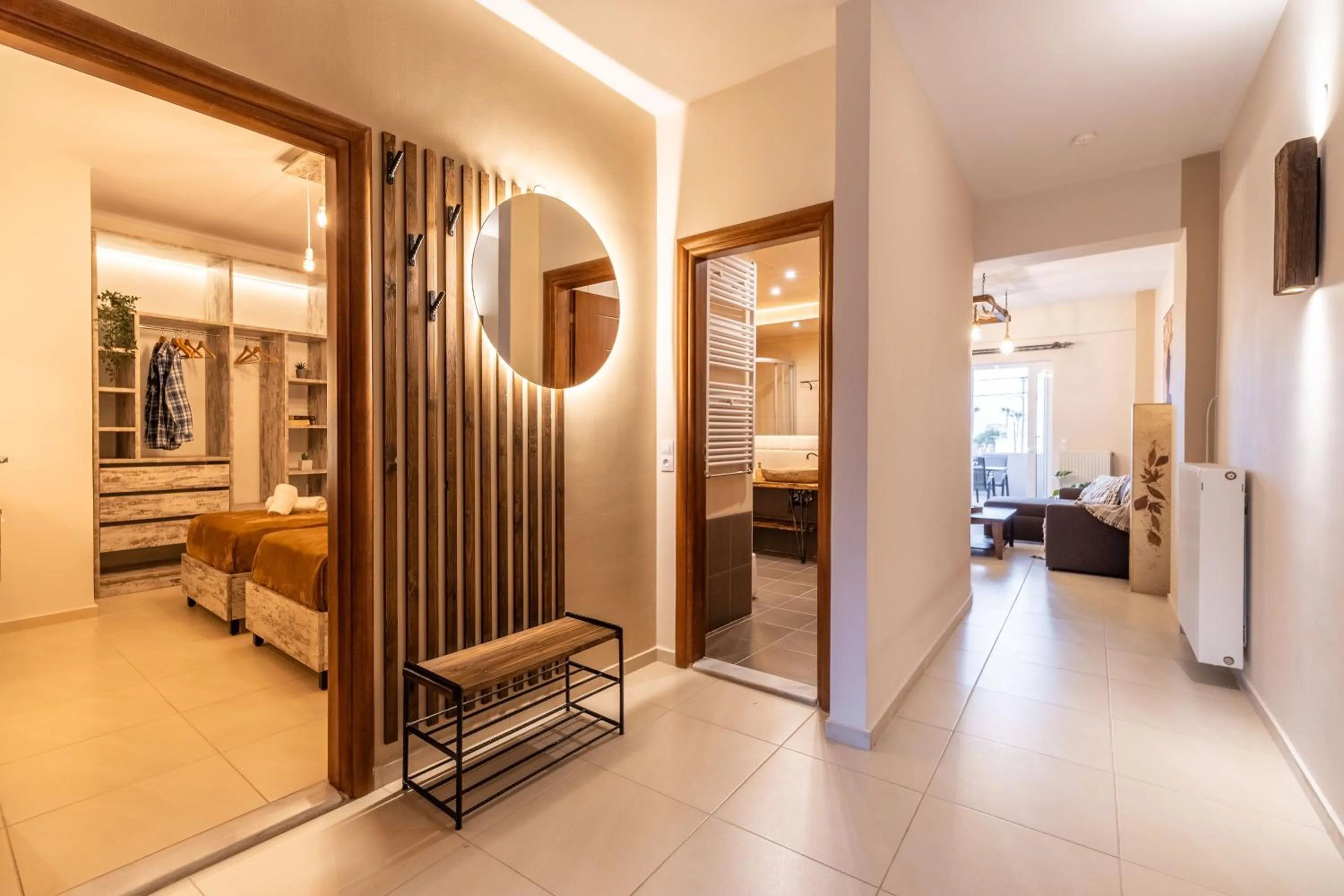 Bed in Semiso Beach Suites