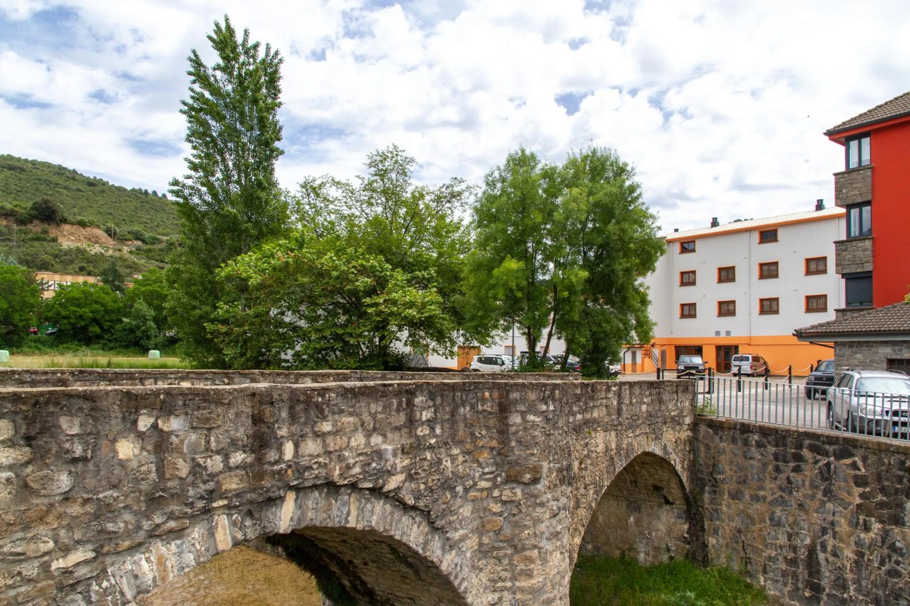 Property building in Hotel Boltaña Ordesa