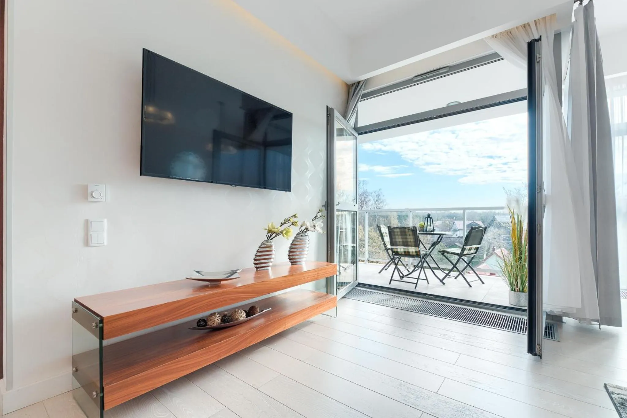 Communal lounge/ TV room in Dune Resort Mielno - A