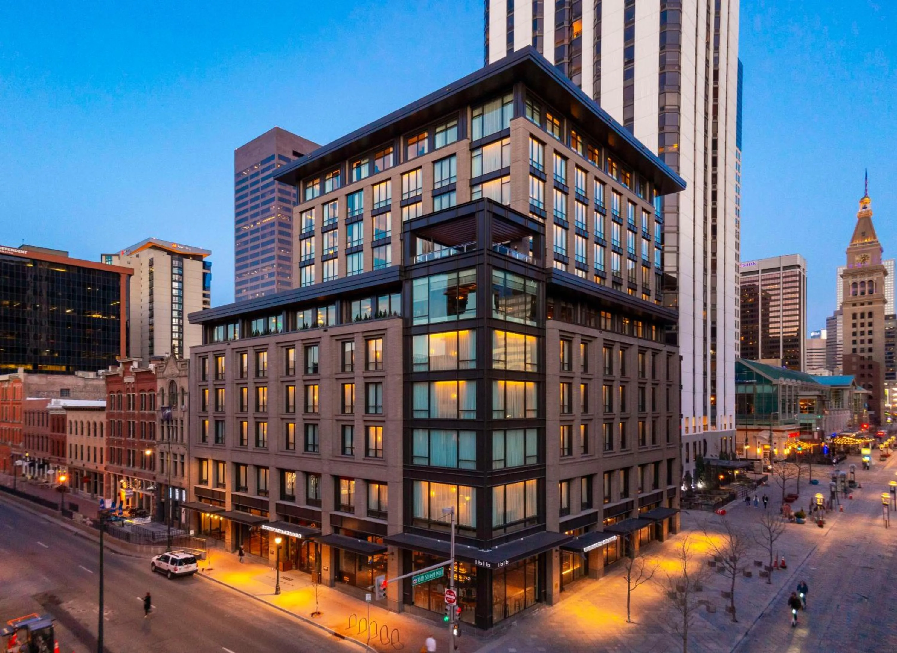 Property building in Thompson Denver, by Hyatt