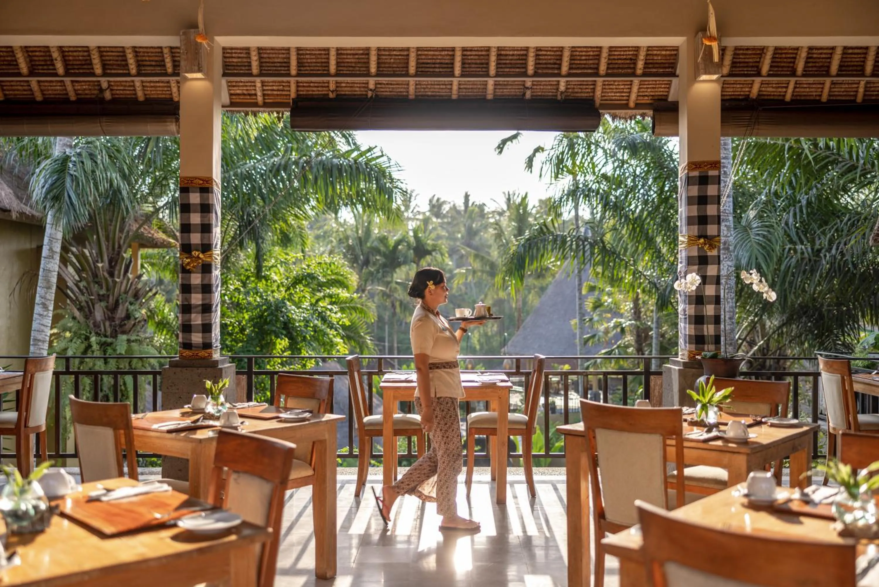 Restaurant/places to eat in The Sankara Resort & Spa