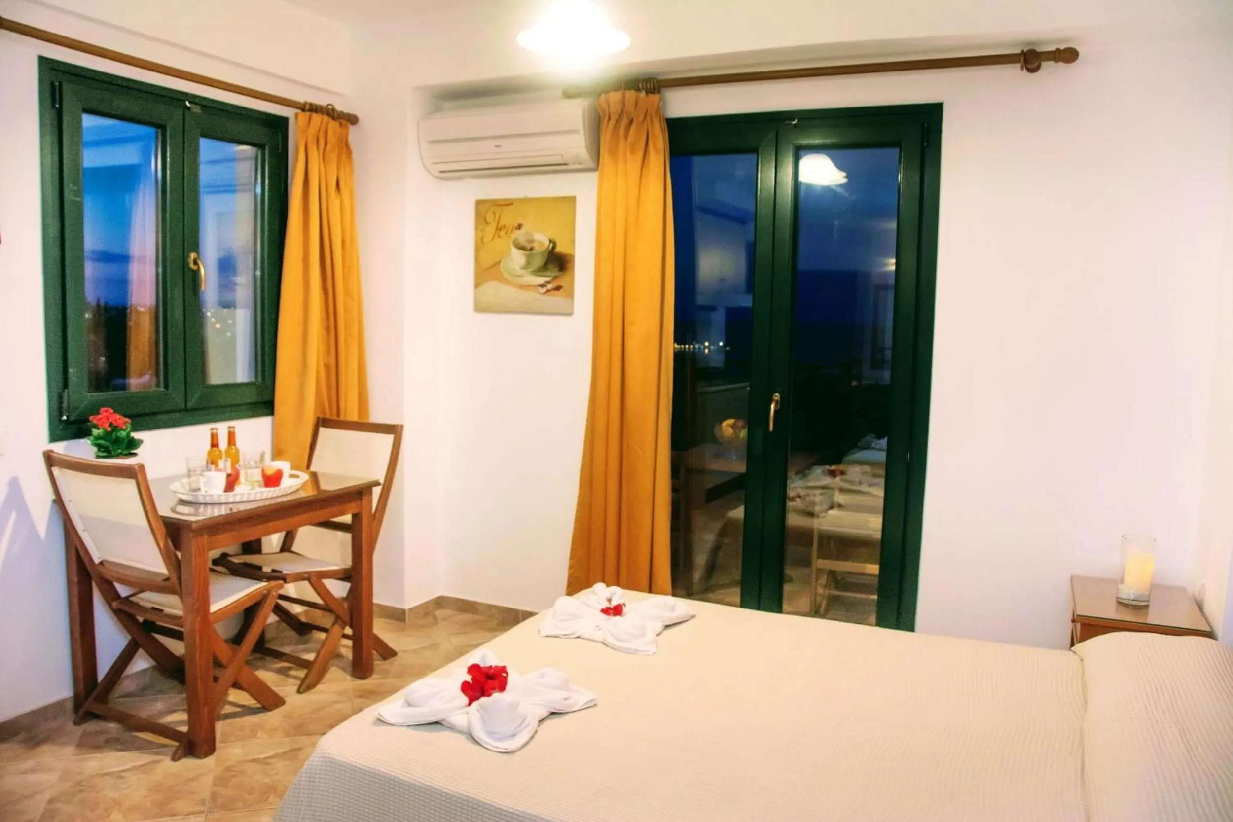 Photo of the whole room, Bed in Ippoliti Village