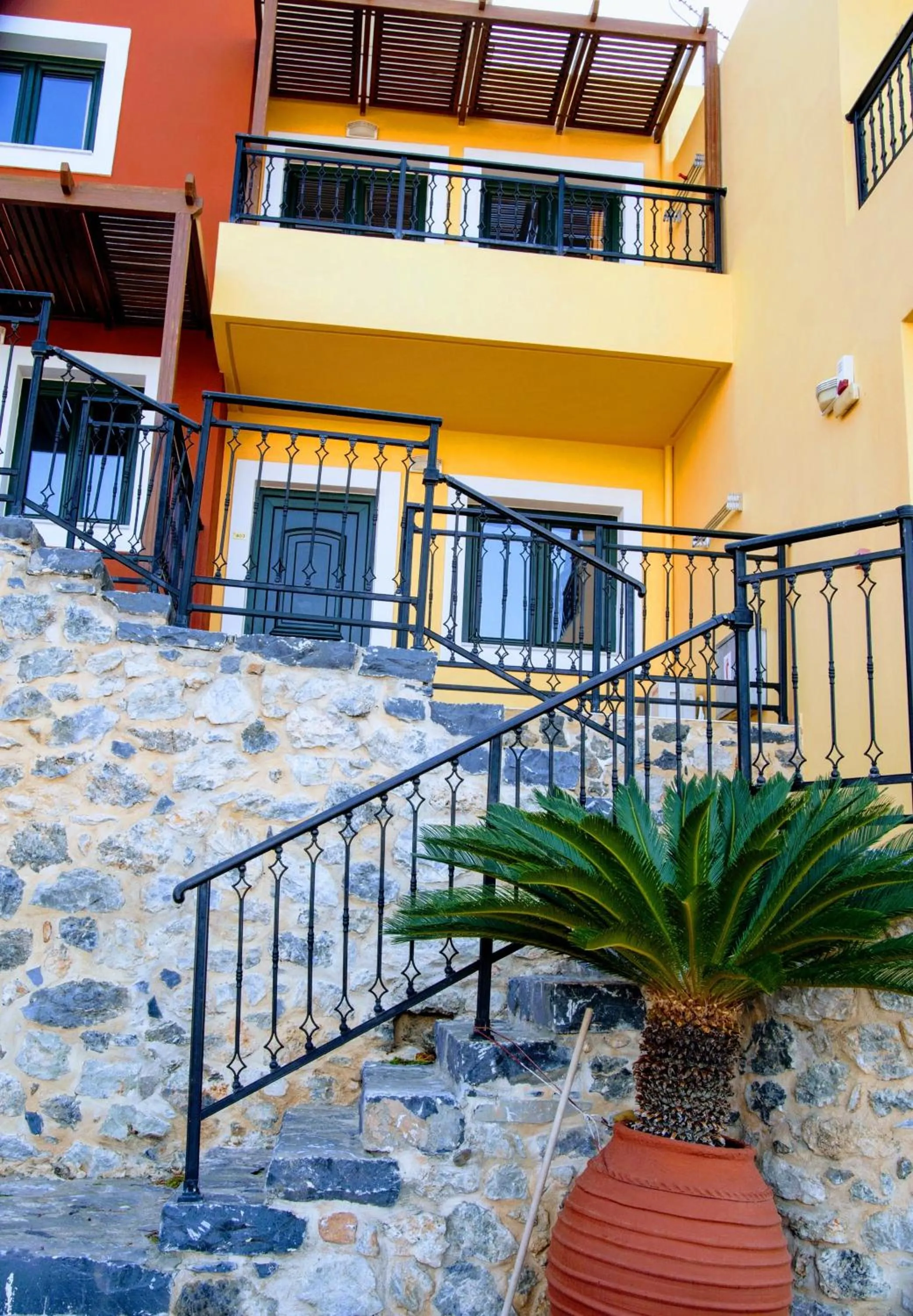 Property building in Ippoliti Village