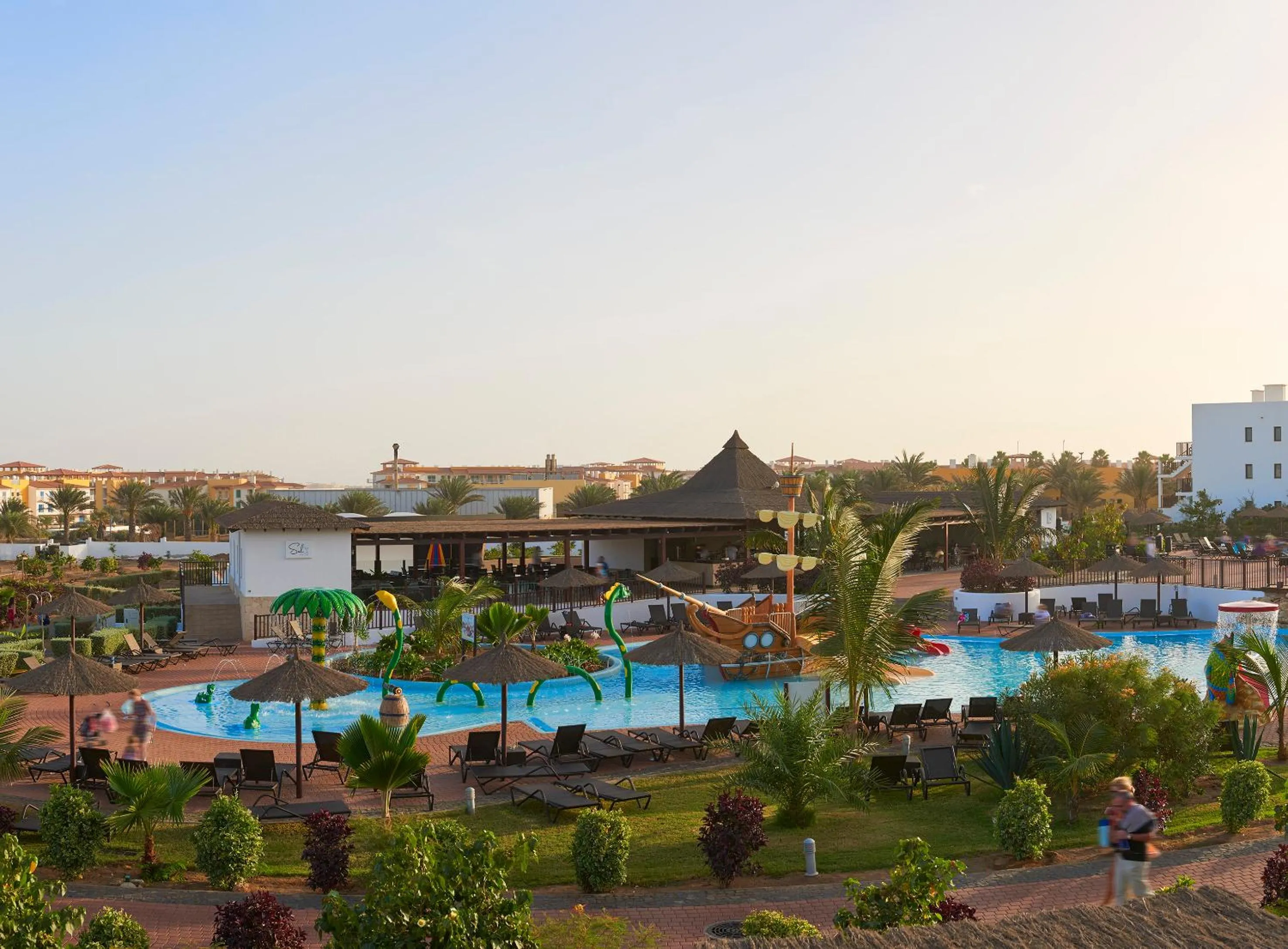 Swimming pool in Melia Dunas Beach Resort & Spa - All Inclusive