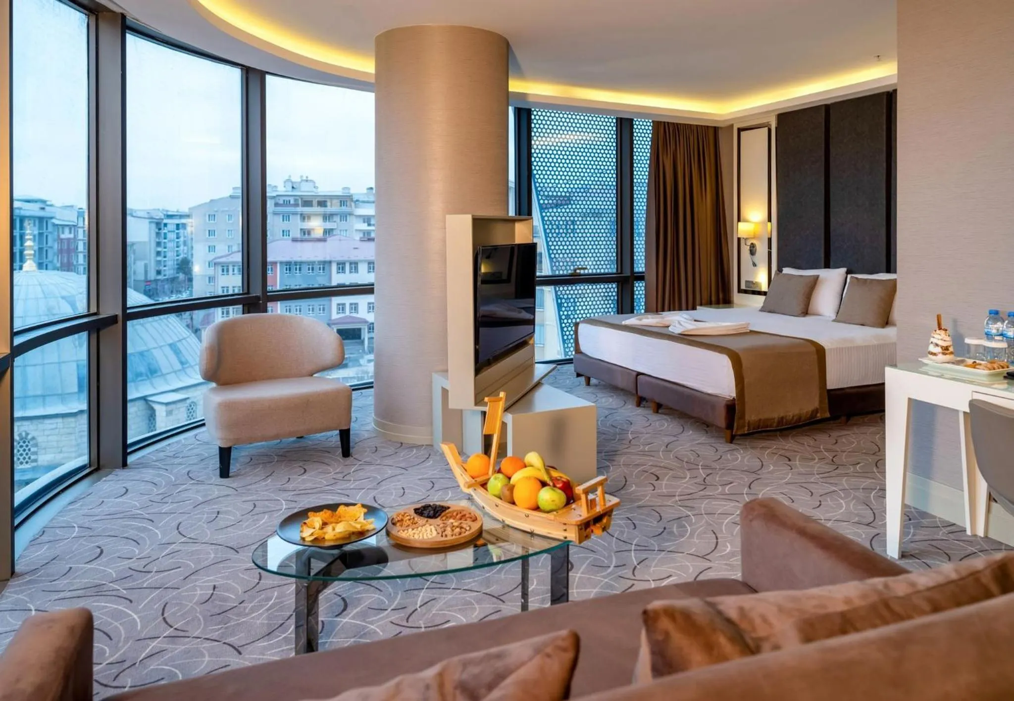 Food and drinks, Bed in The Conforium Hotel Van