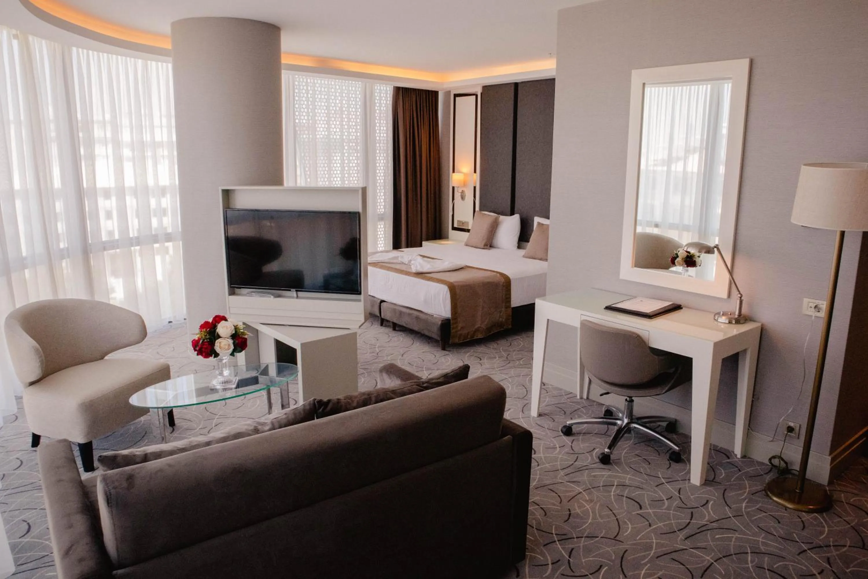 Photo of the whole room, Bed in The Conforium Hotel Van