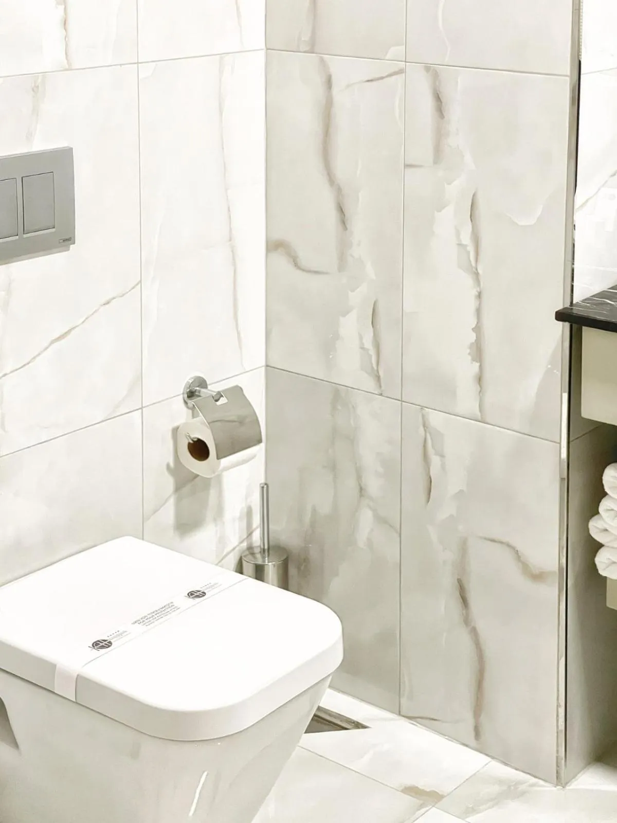 Toilet in The Conforium Hotel Van