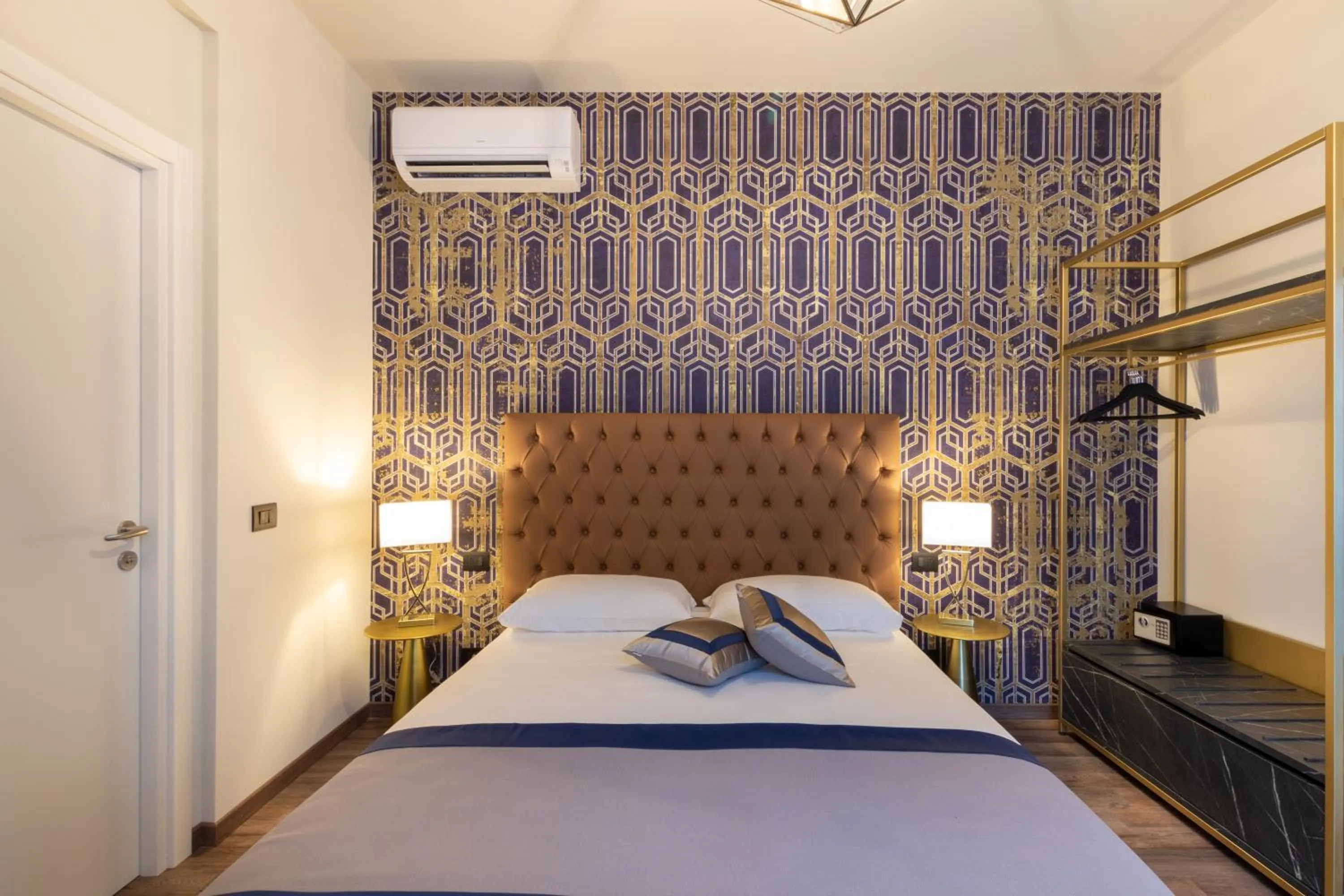 Bed in The Time -Home & Hotel-