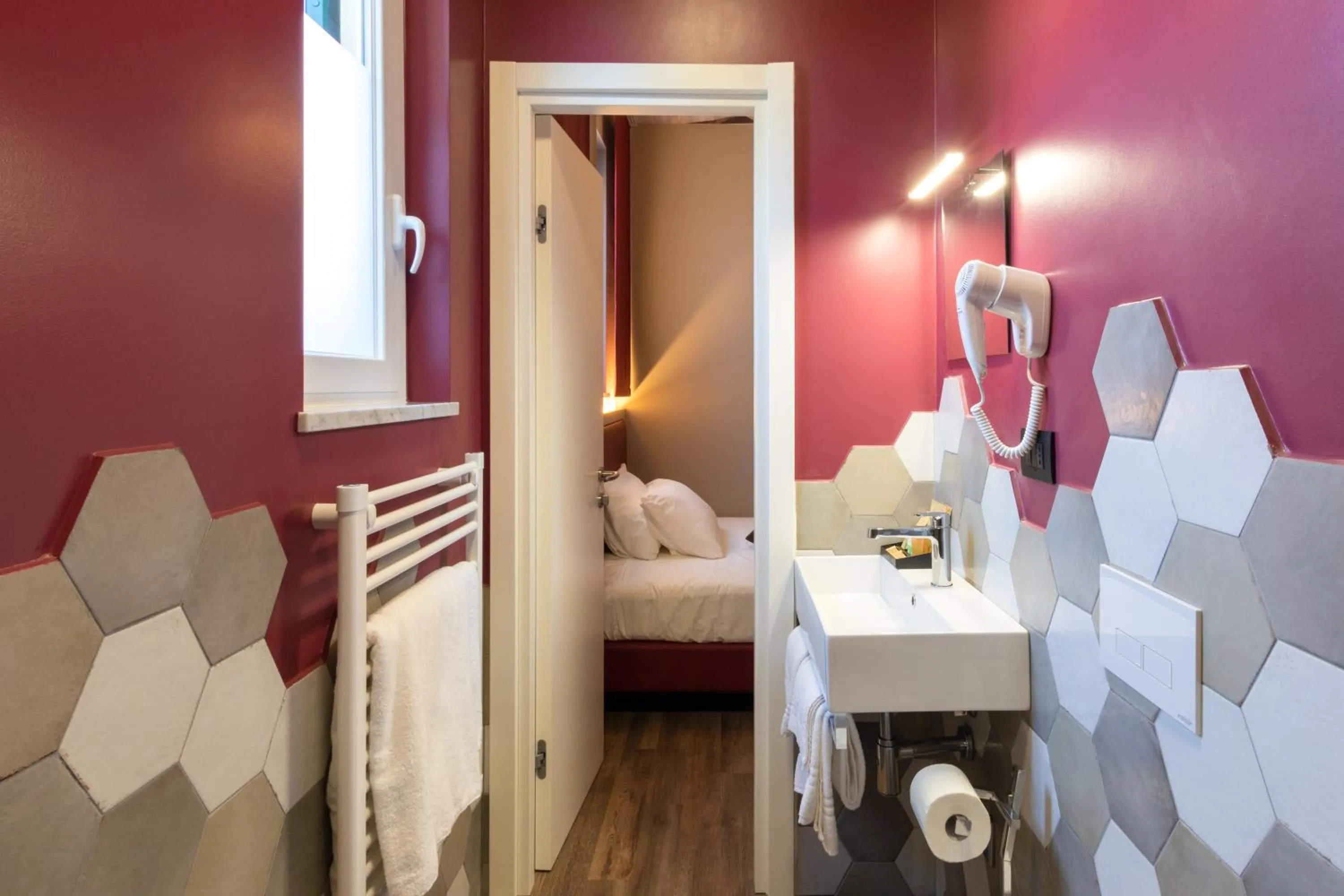 Bathroom, Bed in The Time -Home & Hotel-