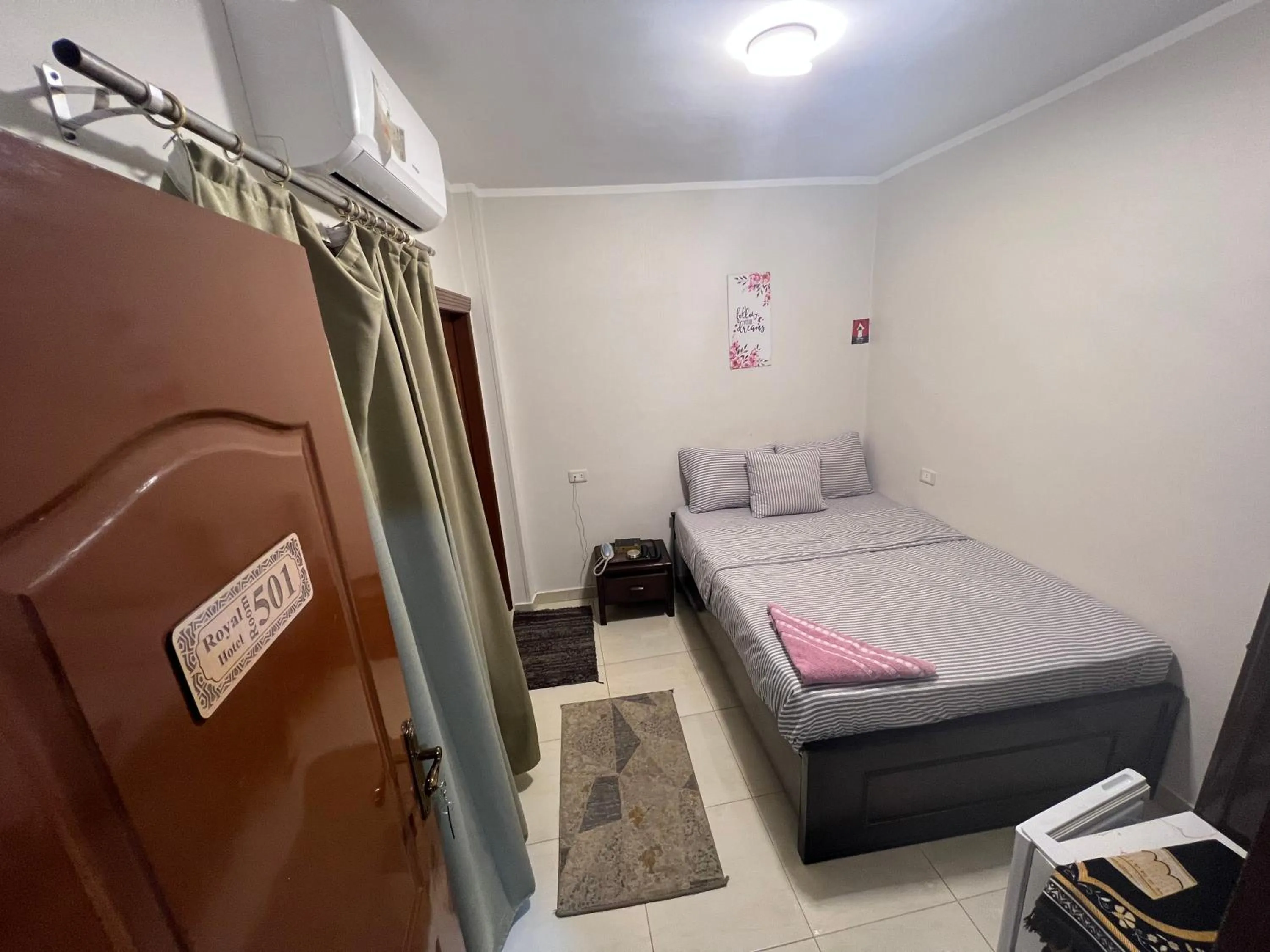 Bed in Royal hotel Tanta - فندق رويال طنطا