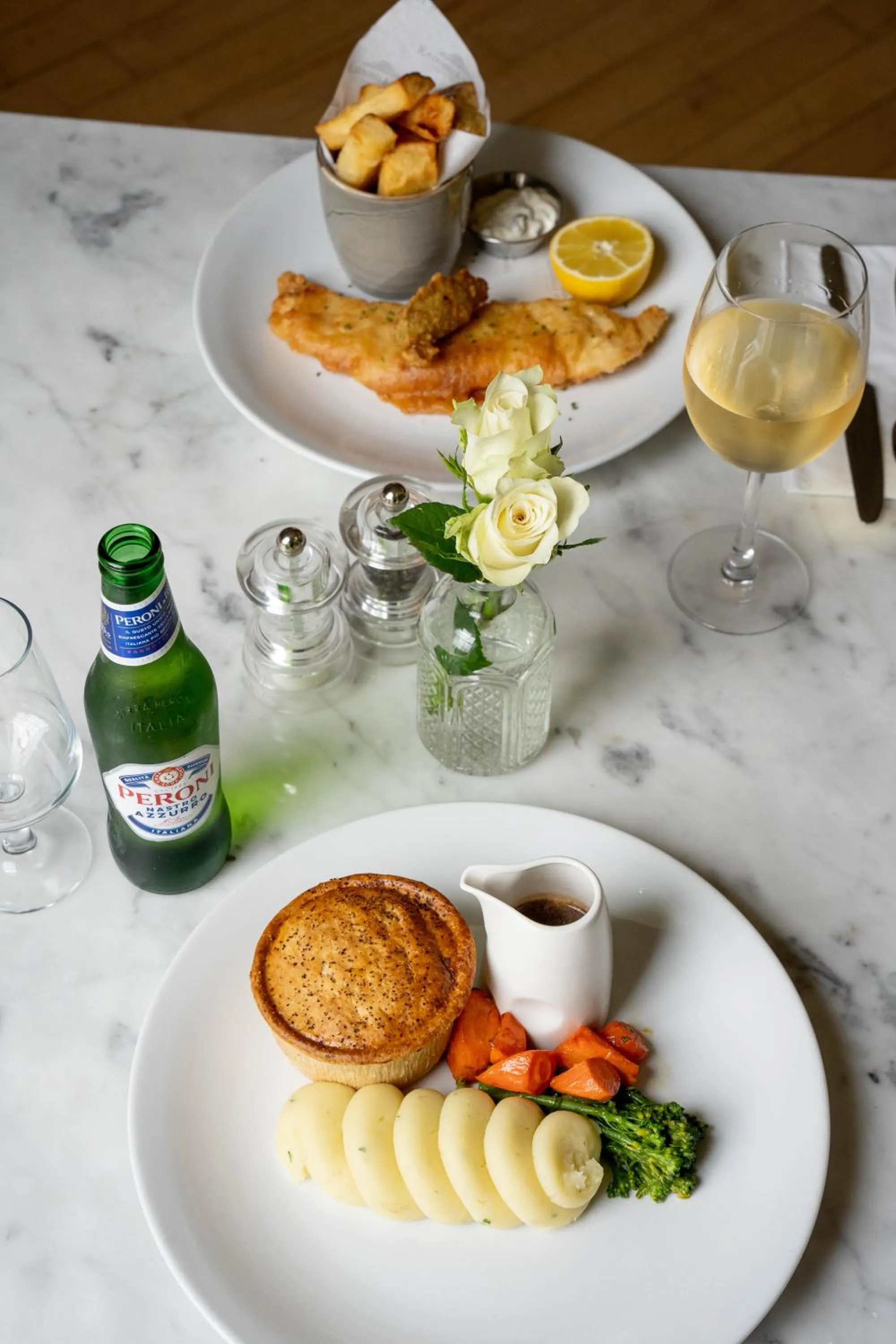 Food and drinks in RainHill Hall Hotel