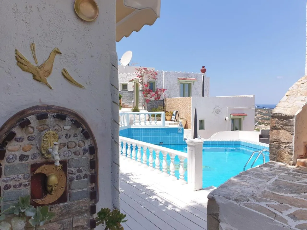 Swimming pool in Private Studio Korifi sea view