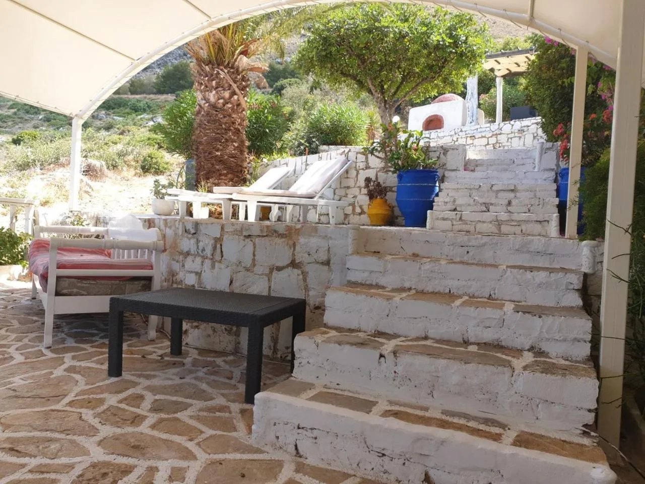 Garden in Private Studio Korifi sea view