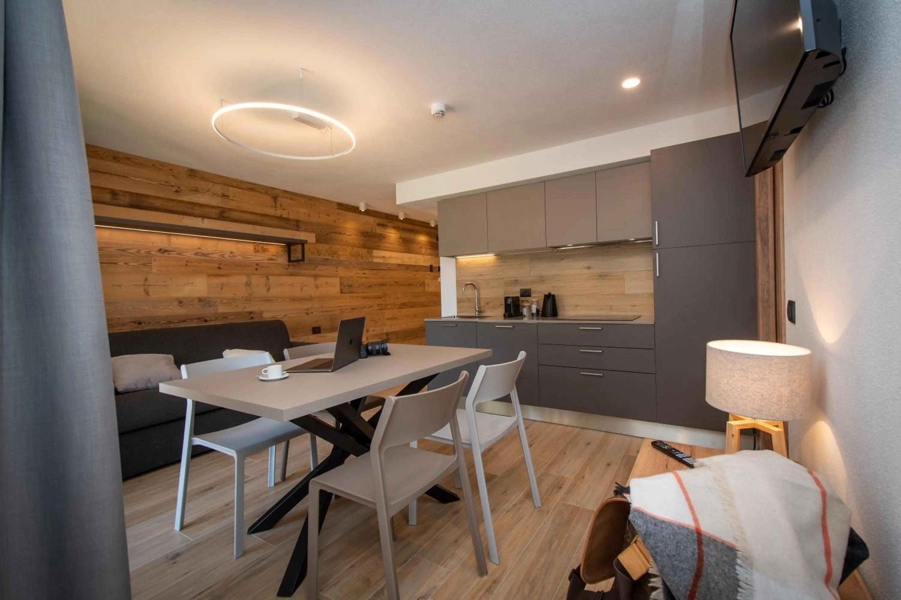 Kitchen or kitchenette in Nira Mountain Resort Futura