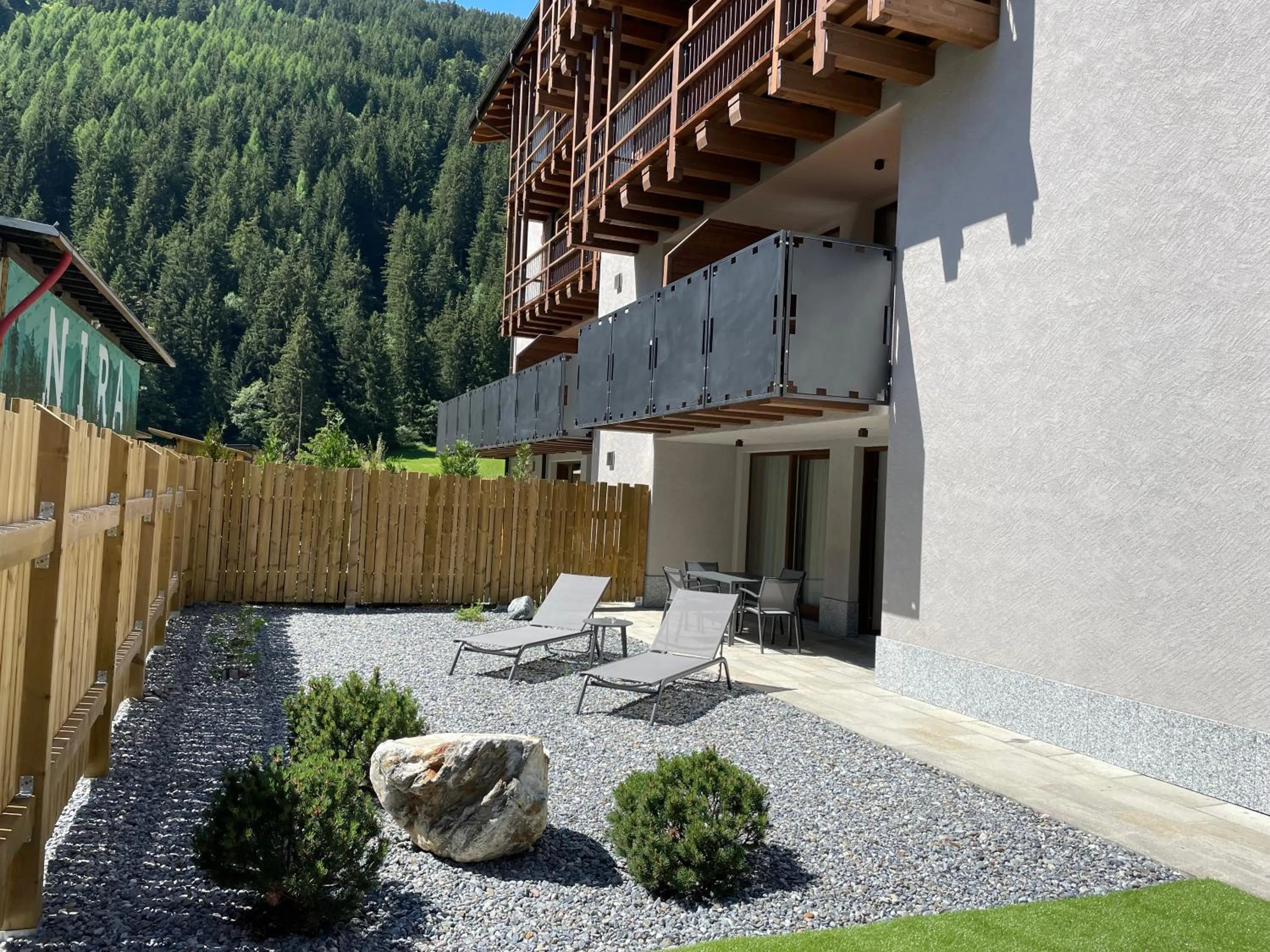 Solarium in Nira Mountain Resort Futura