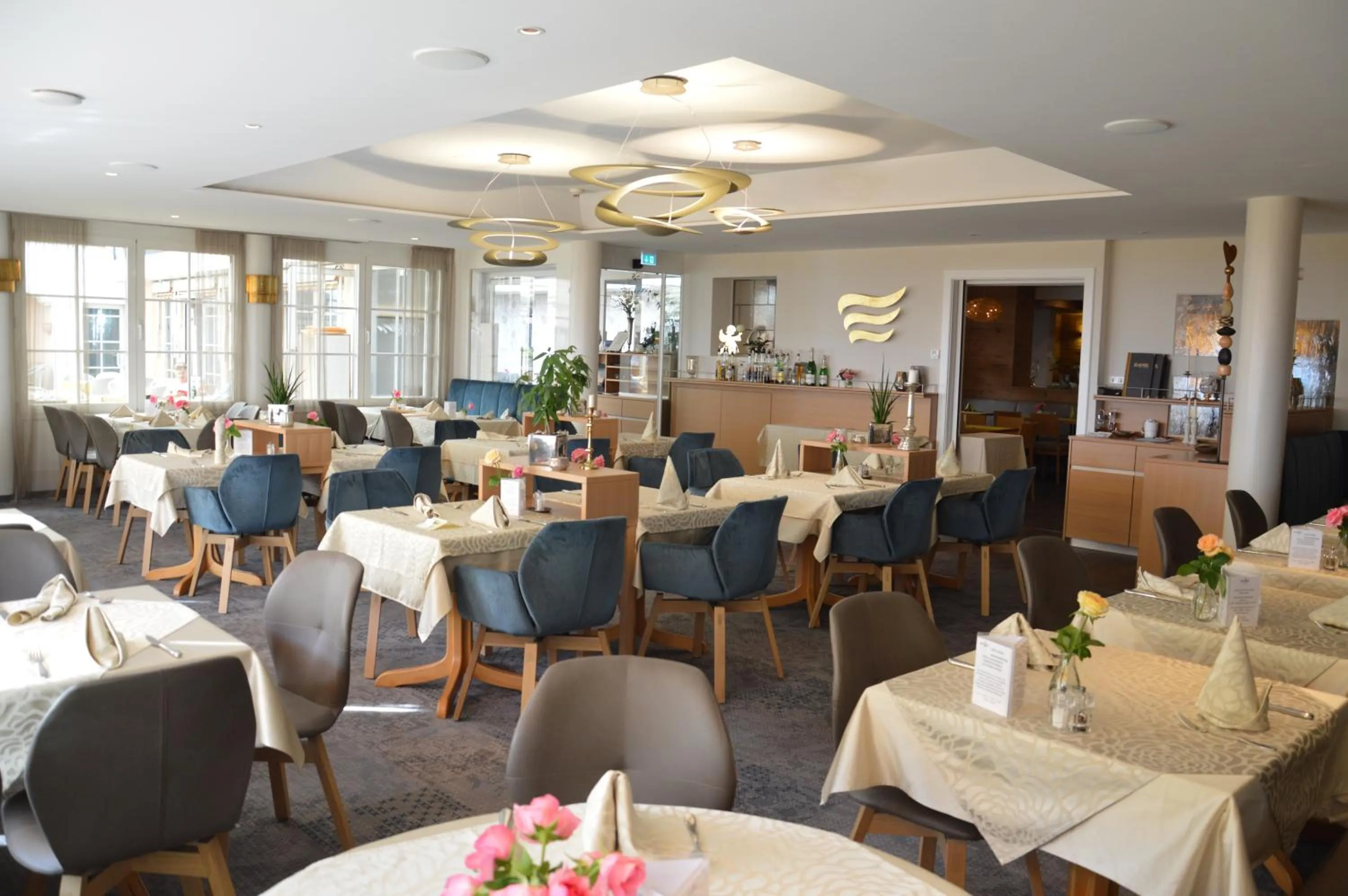 Restaurant/places to eat in Hotel Engel