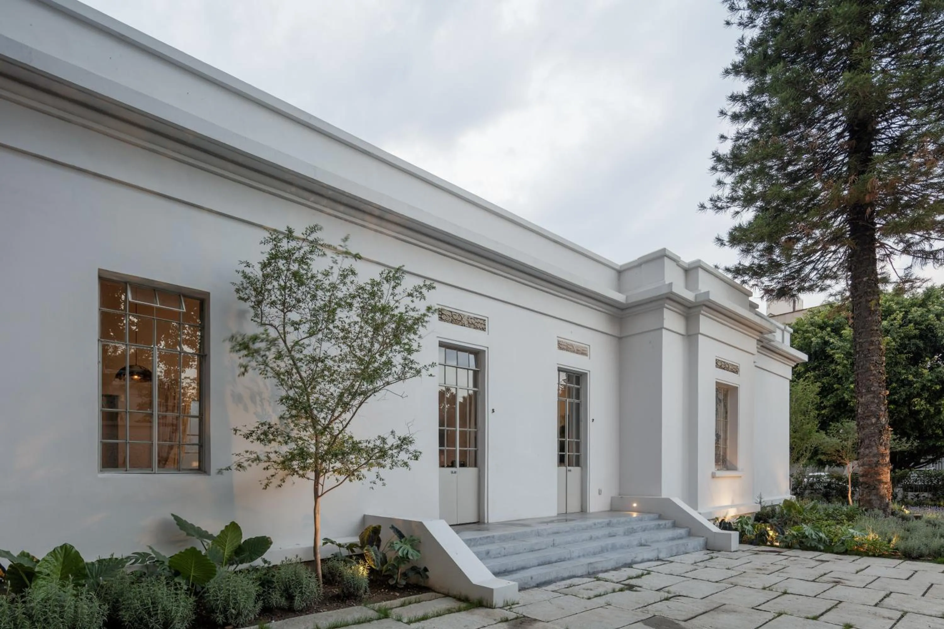 Property building in Casa Bosque Eduviges