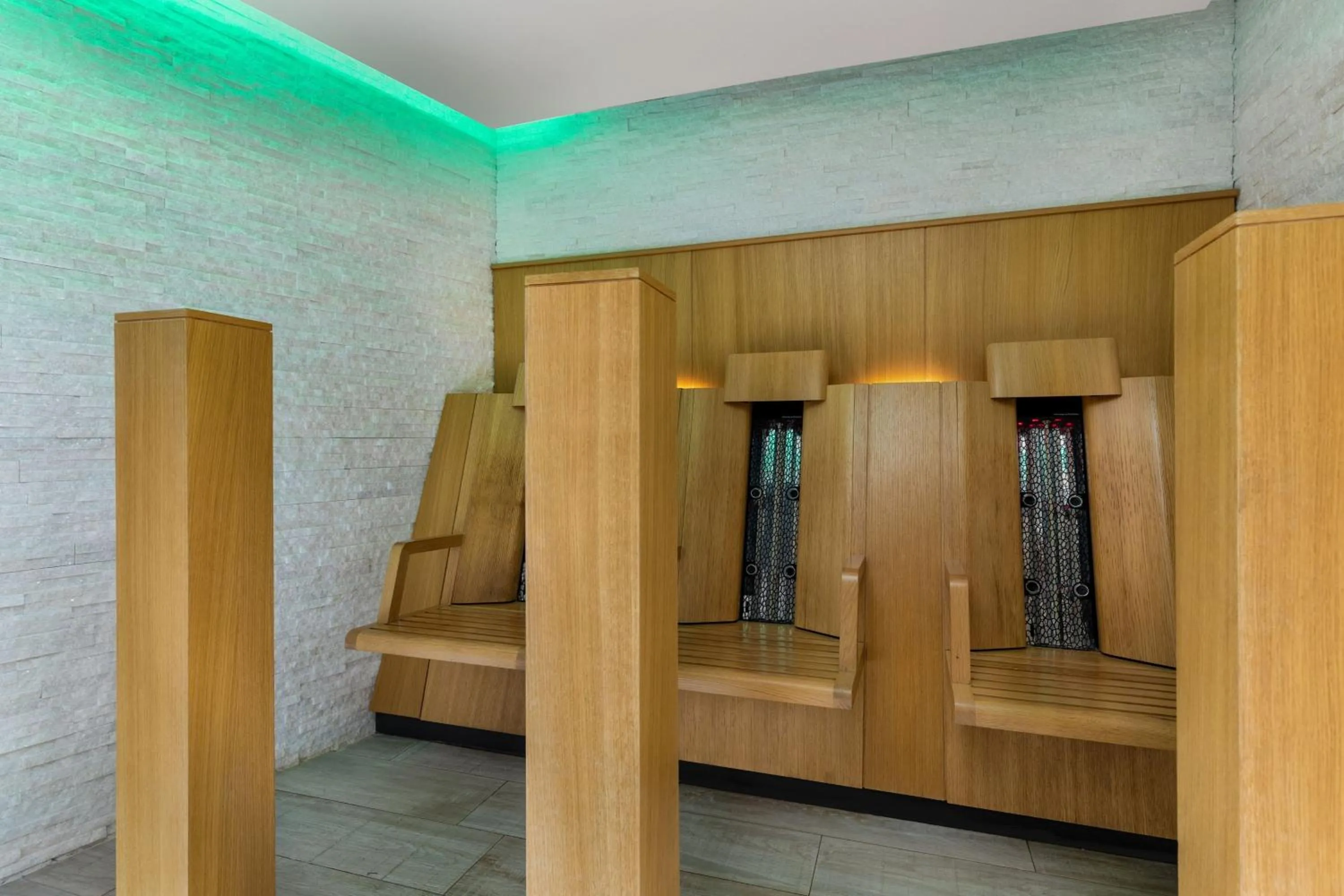 Fitness centre/facilities in Berlin Marriott Hotel