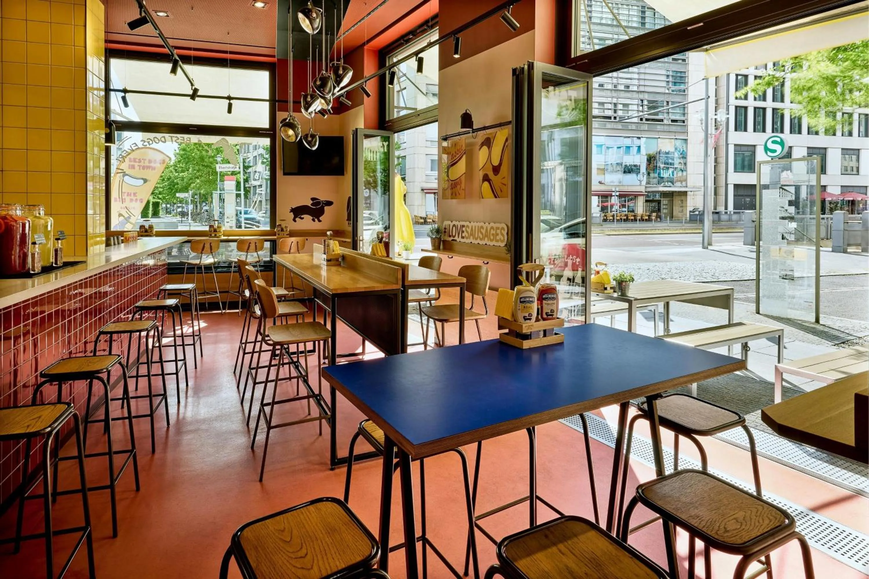 Restaurant/places to eat in Berlin Marriott Hotel