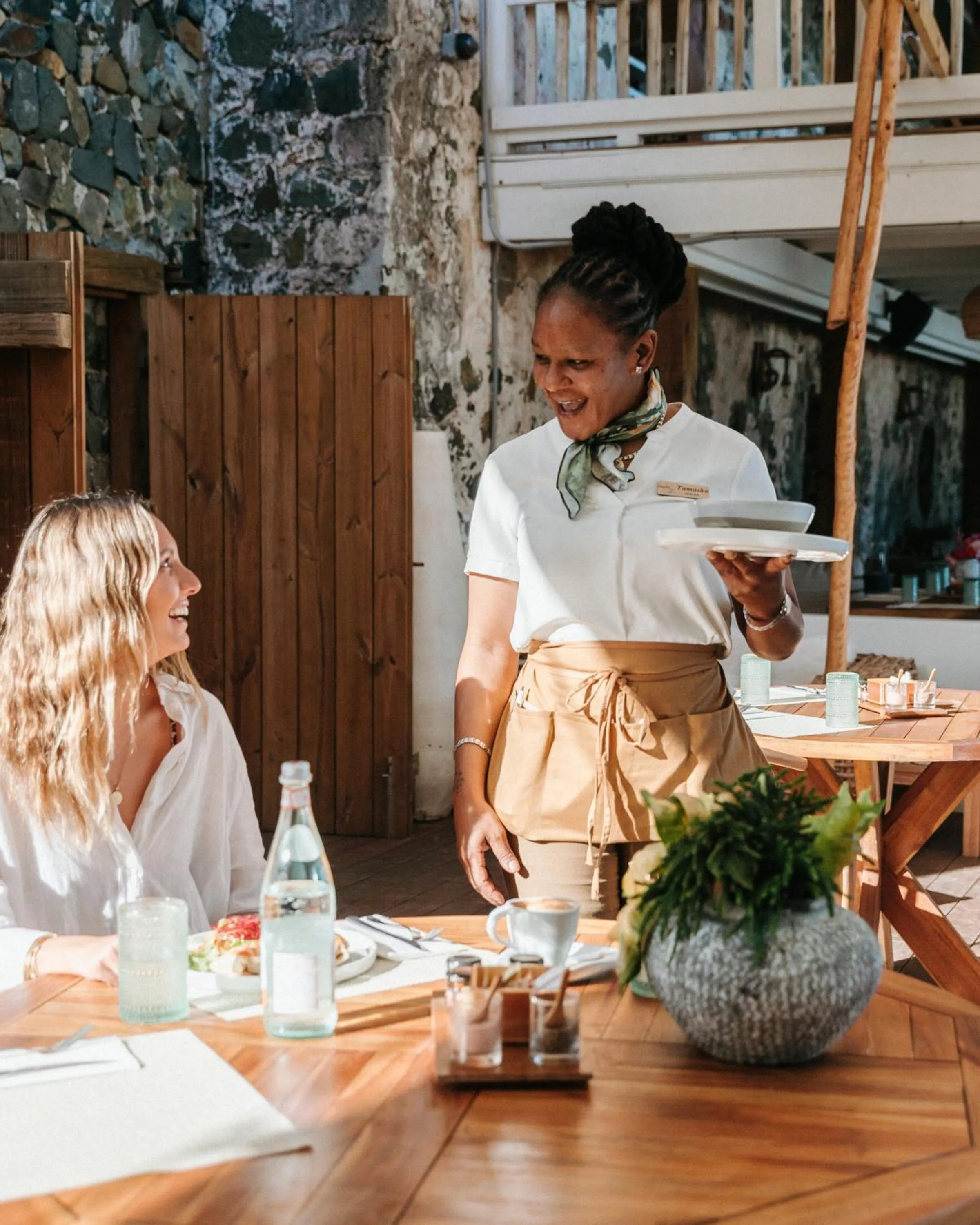 Restaurant/places to eat in Long Bay Beach Resort