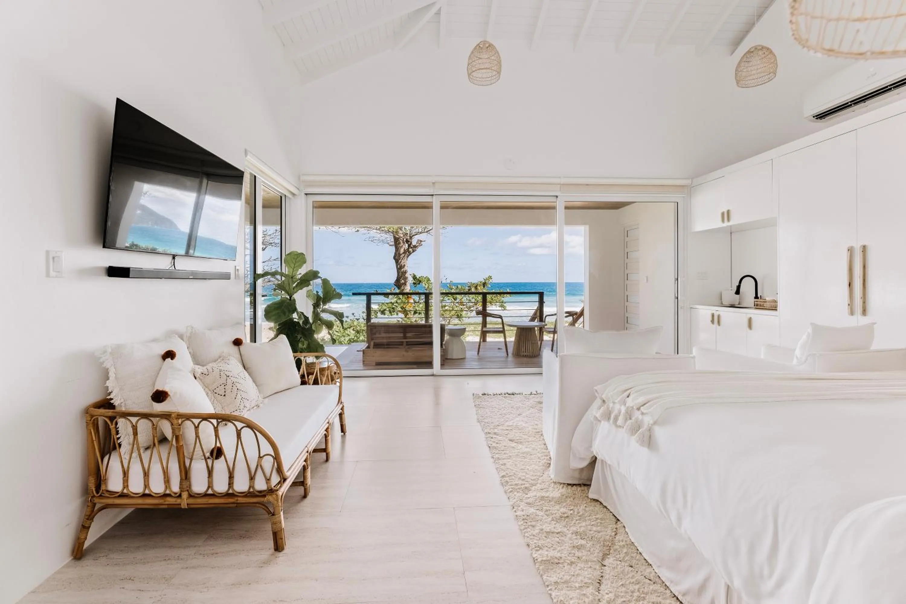 Patio, Bed in Long Bay Beach Resort