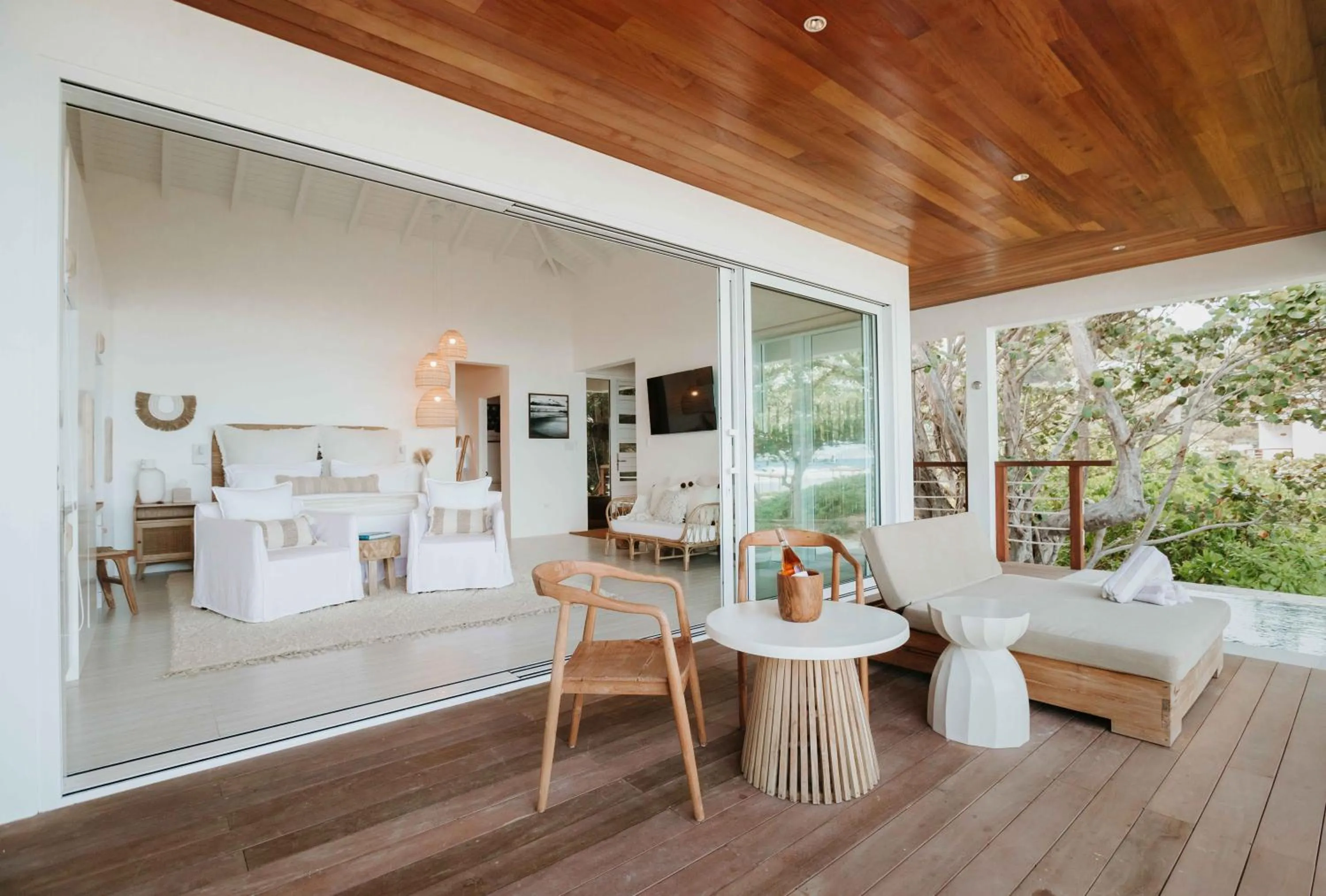 Patio, Bed in Long Bay Beach Resort