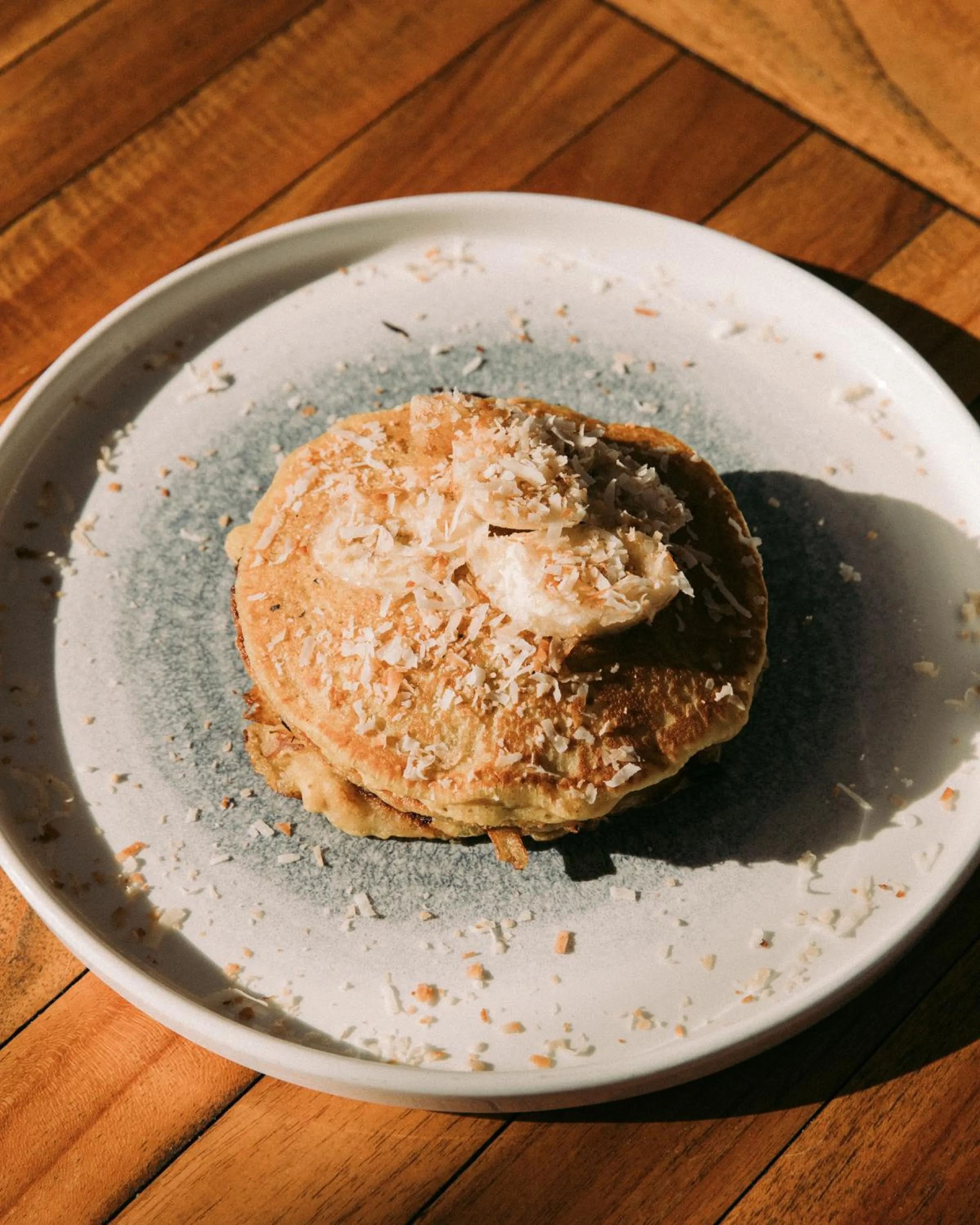 Restaurant/places to eat in Long Bay Beach Resort