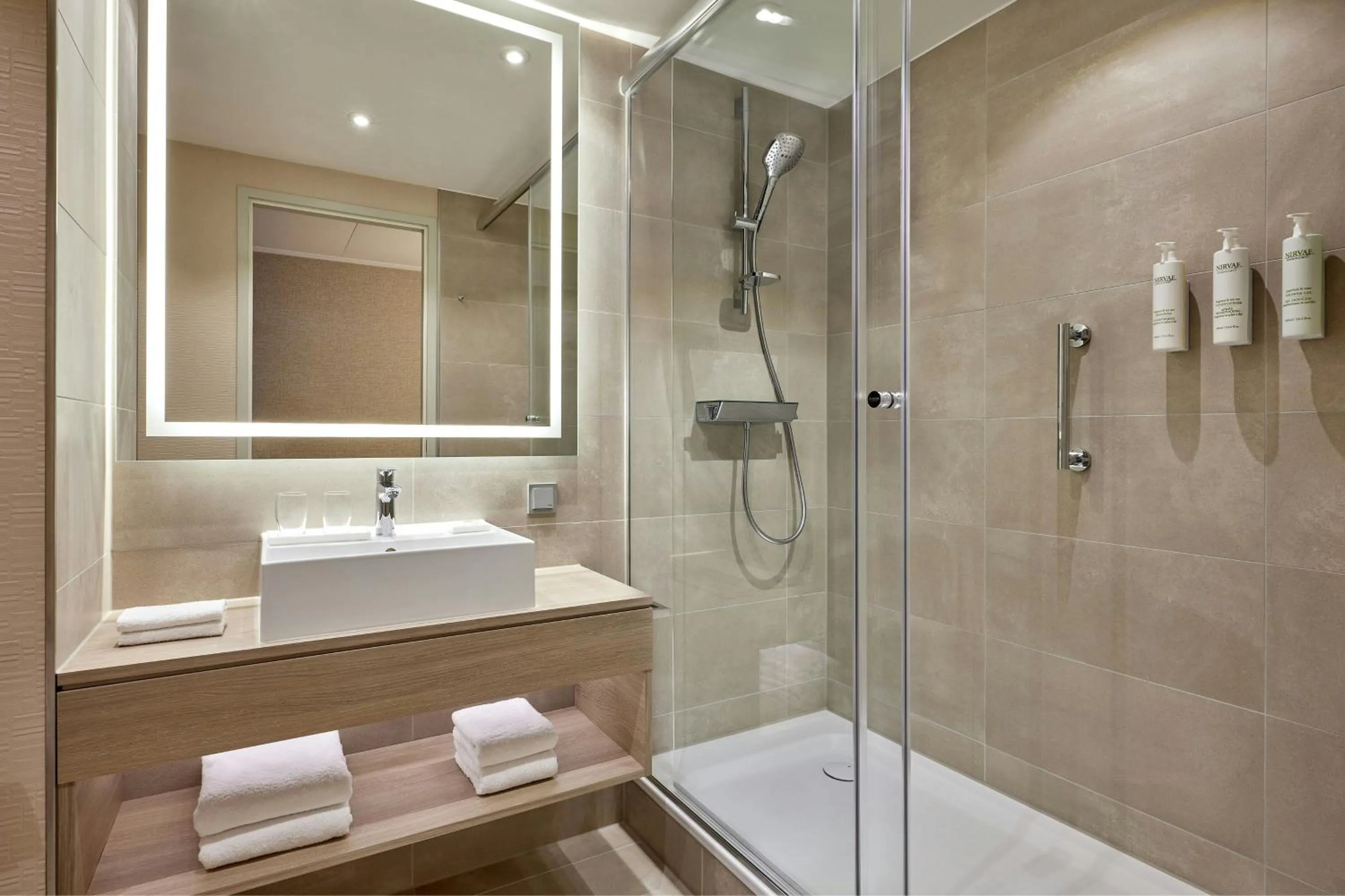 Bathroom in Courtyard by Marriott Berlin City Center