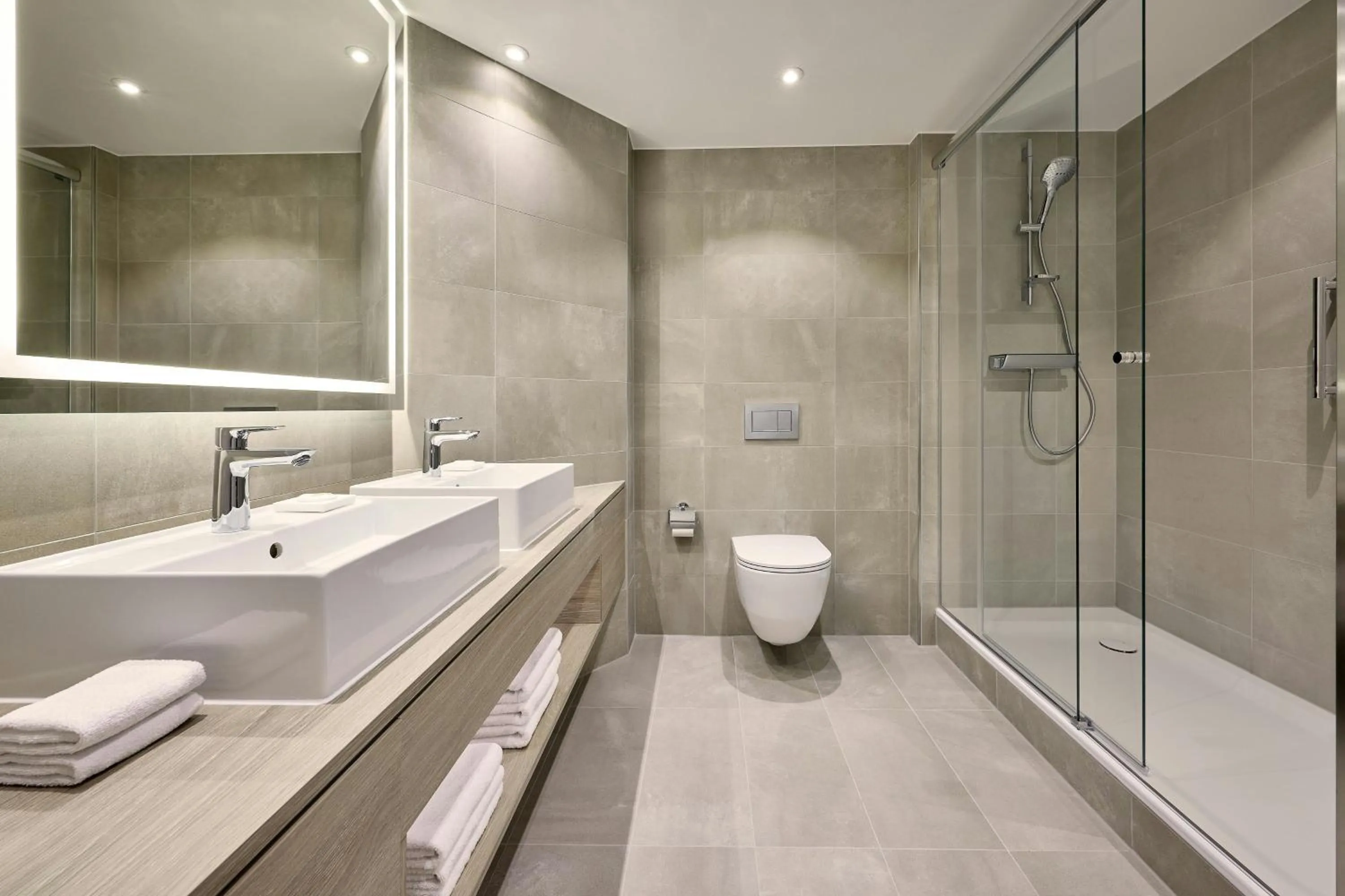 Bathroom in Courtyard by Marriott Berlin City Center