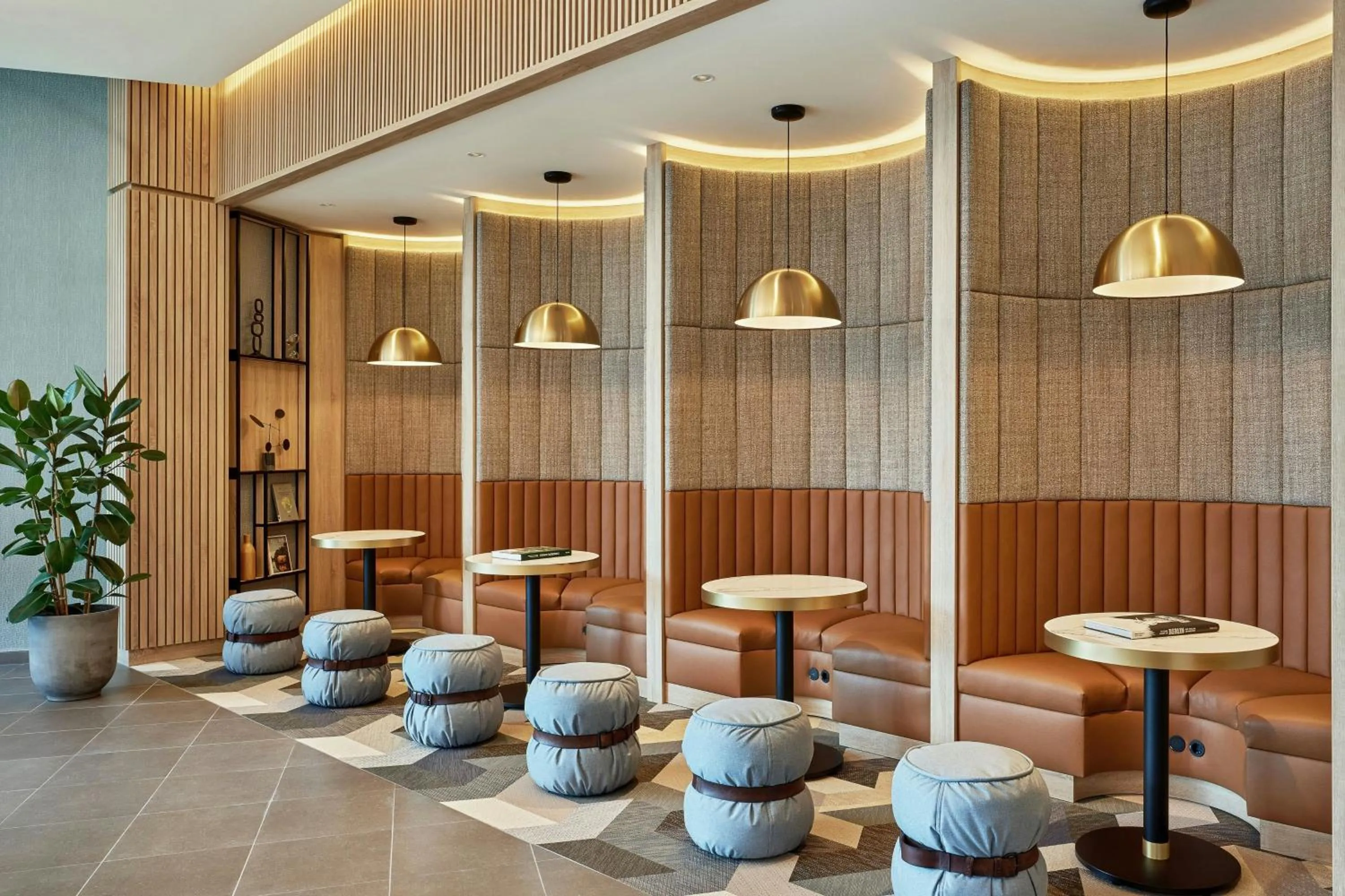 Lobby or reception in Courtyard by Marriott Berlin City Center