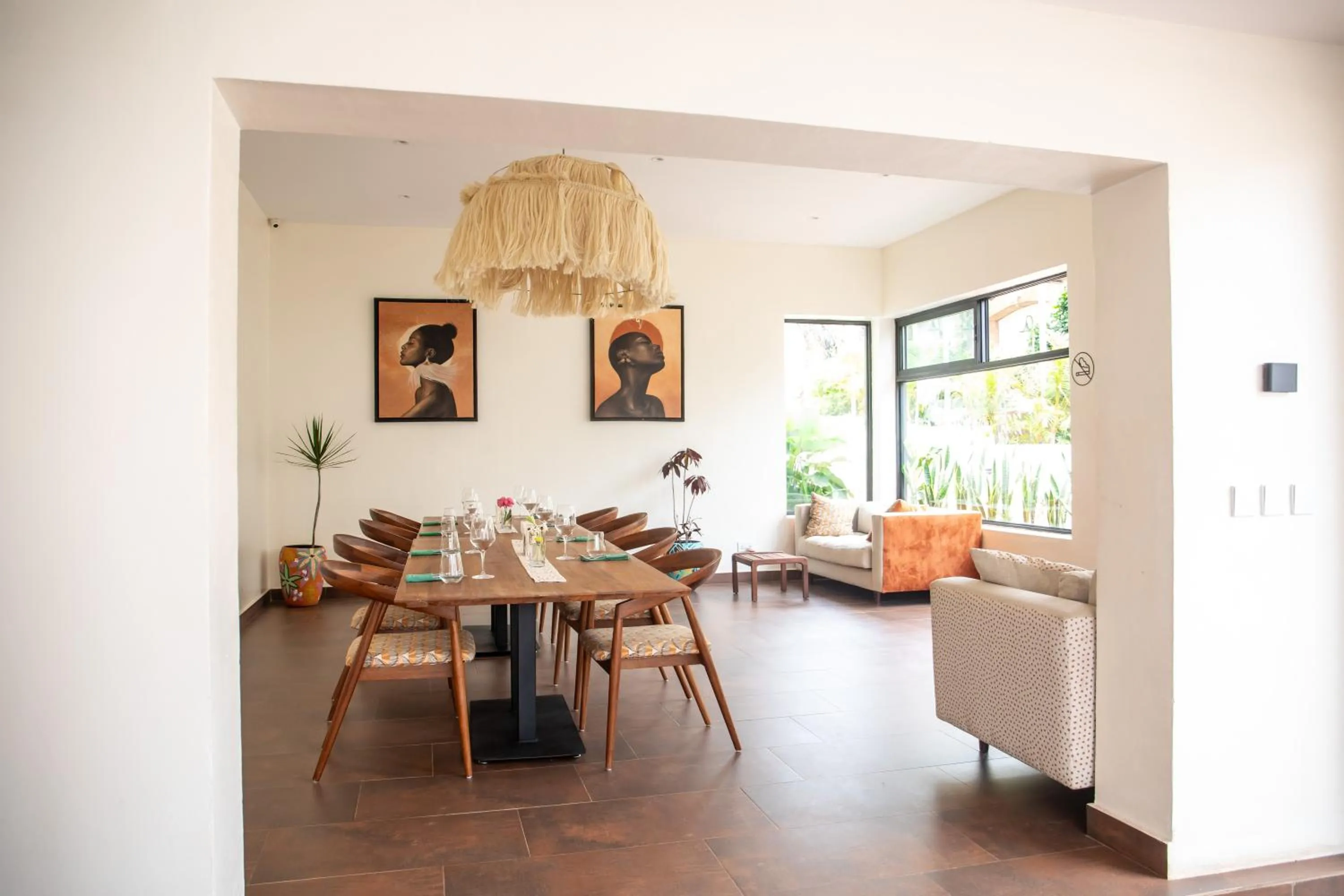 Restaurant/places to eat in The Nest