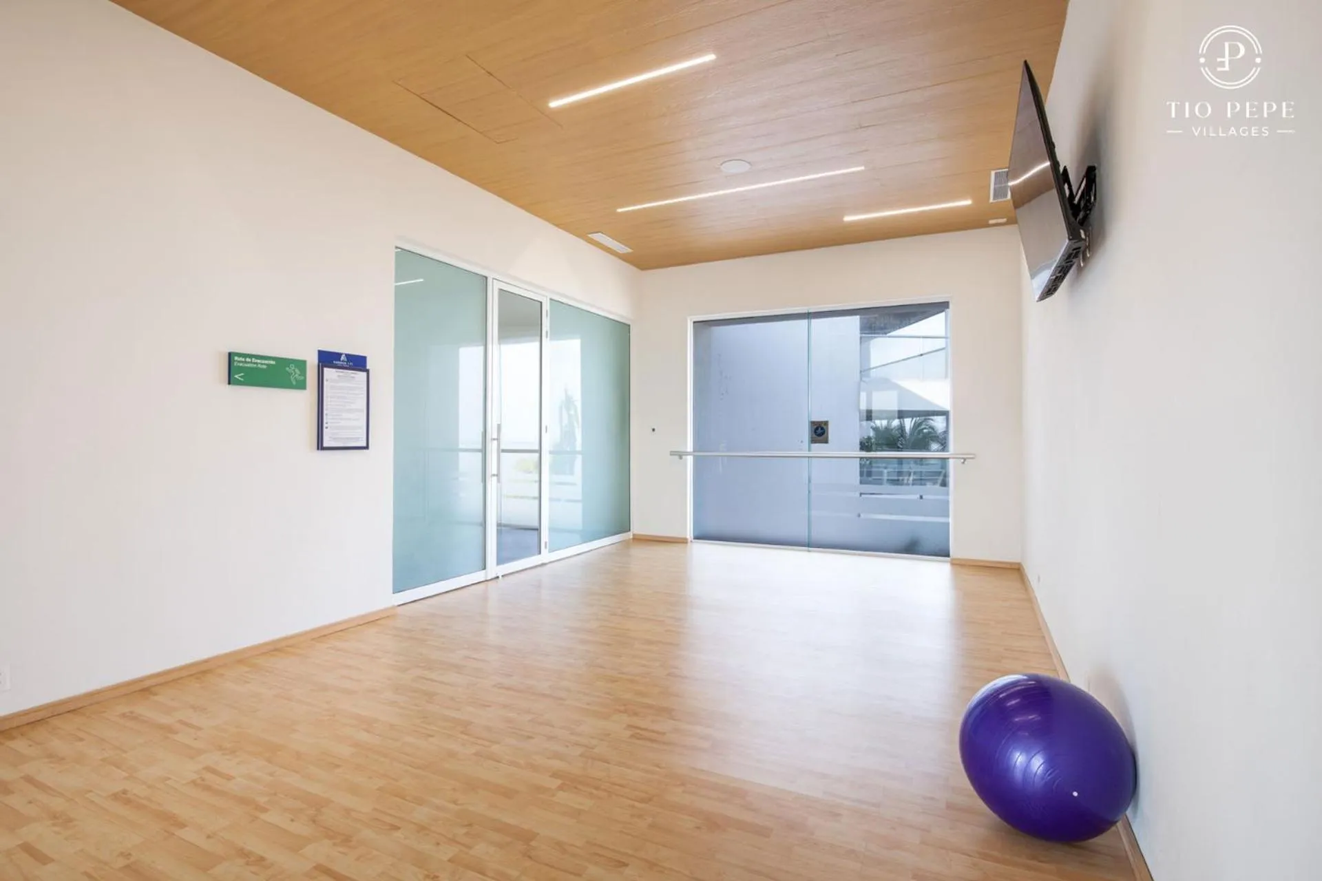 Area and facilities in Harbor Puerto Vallarta 14003