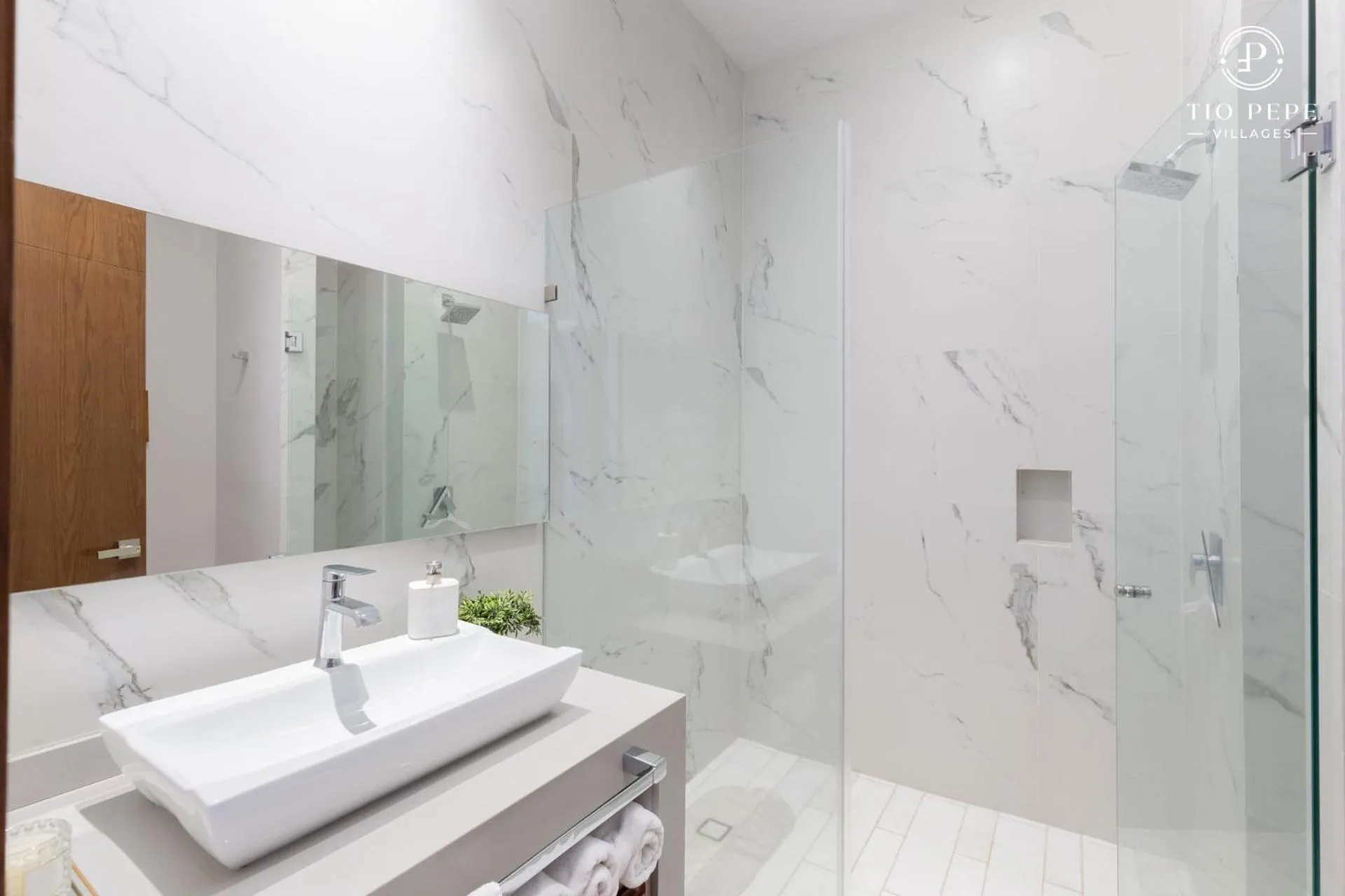 Bathroom in Harbor Puerto Vallarta 14003