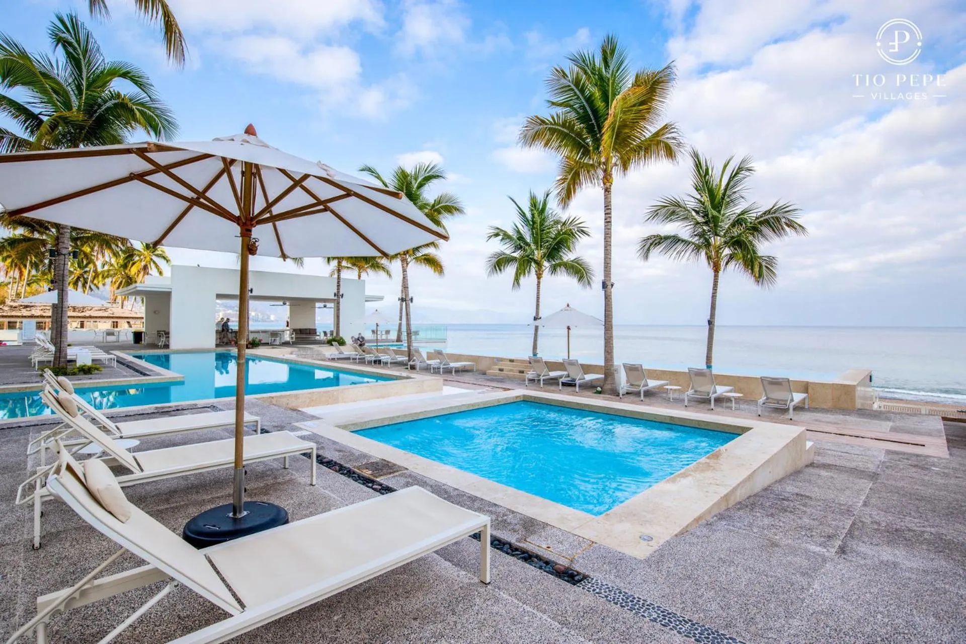 Pool view in Harbor Puerto Vallarta 14003