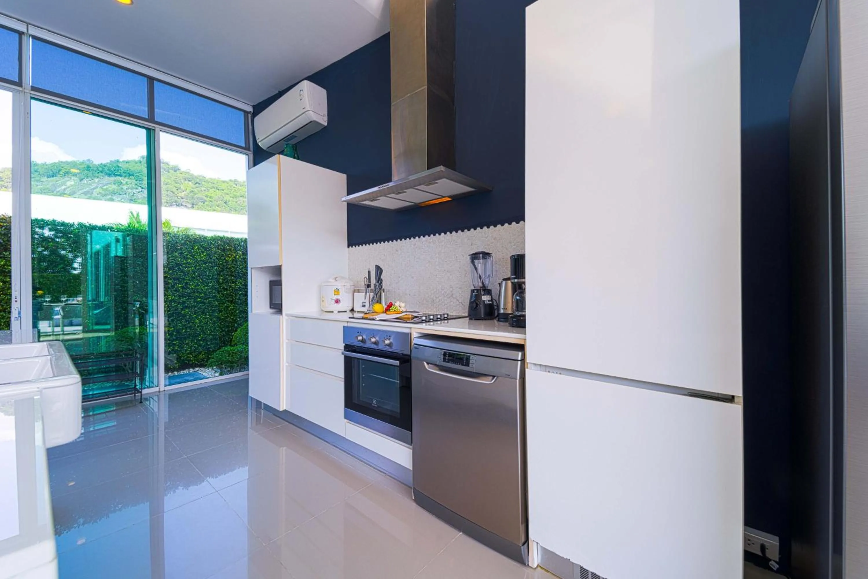 Kitchen or kitchenette in Harmony Villa 5 Bedroom Modern Pool Villa - KH-A7