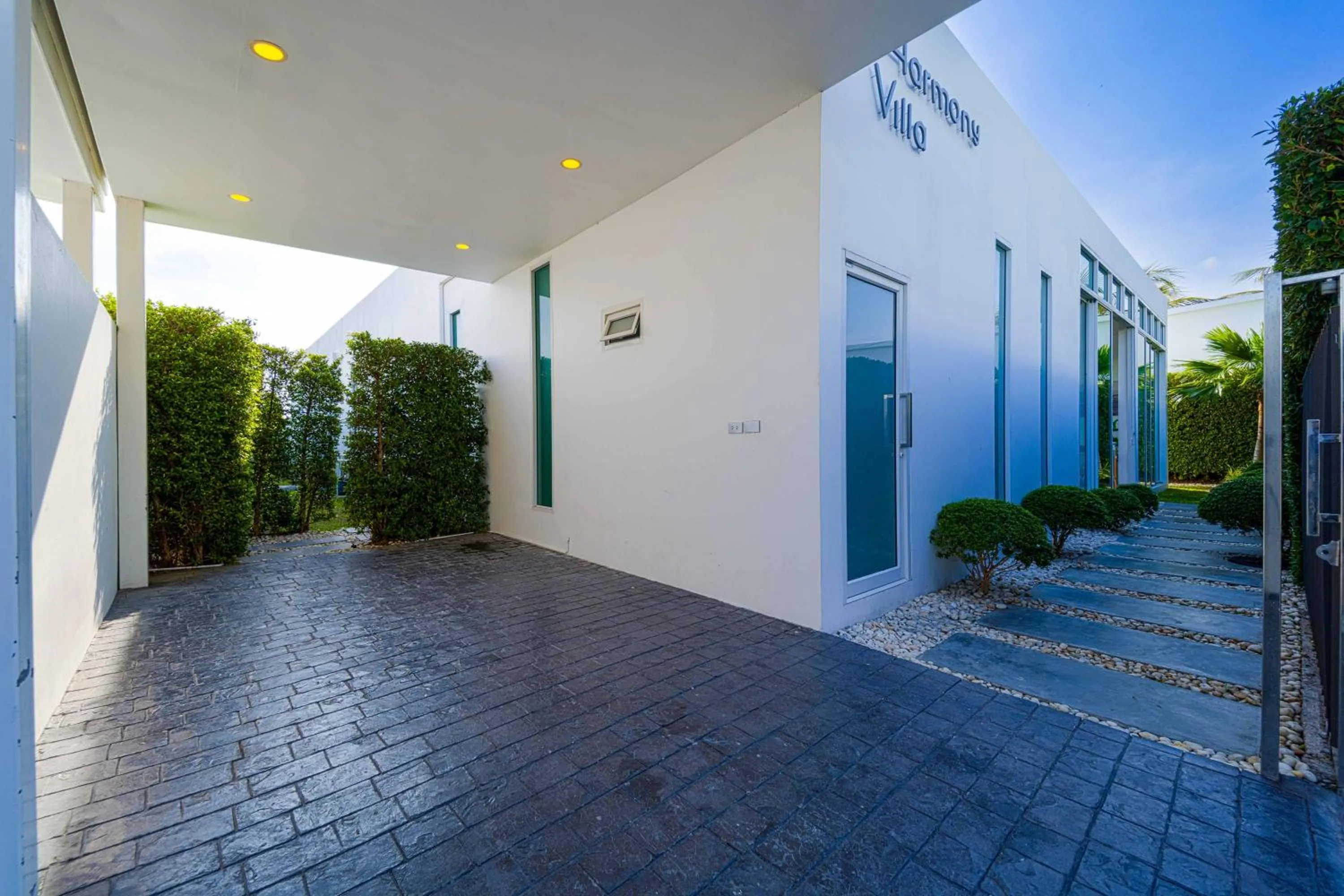 Property building in Harmony Villa 5 Bedroom Modern Pool Villa - KH-A7