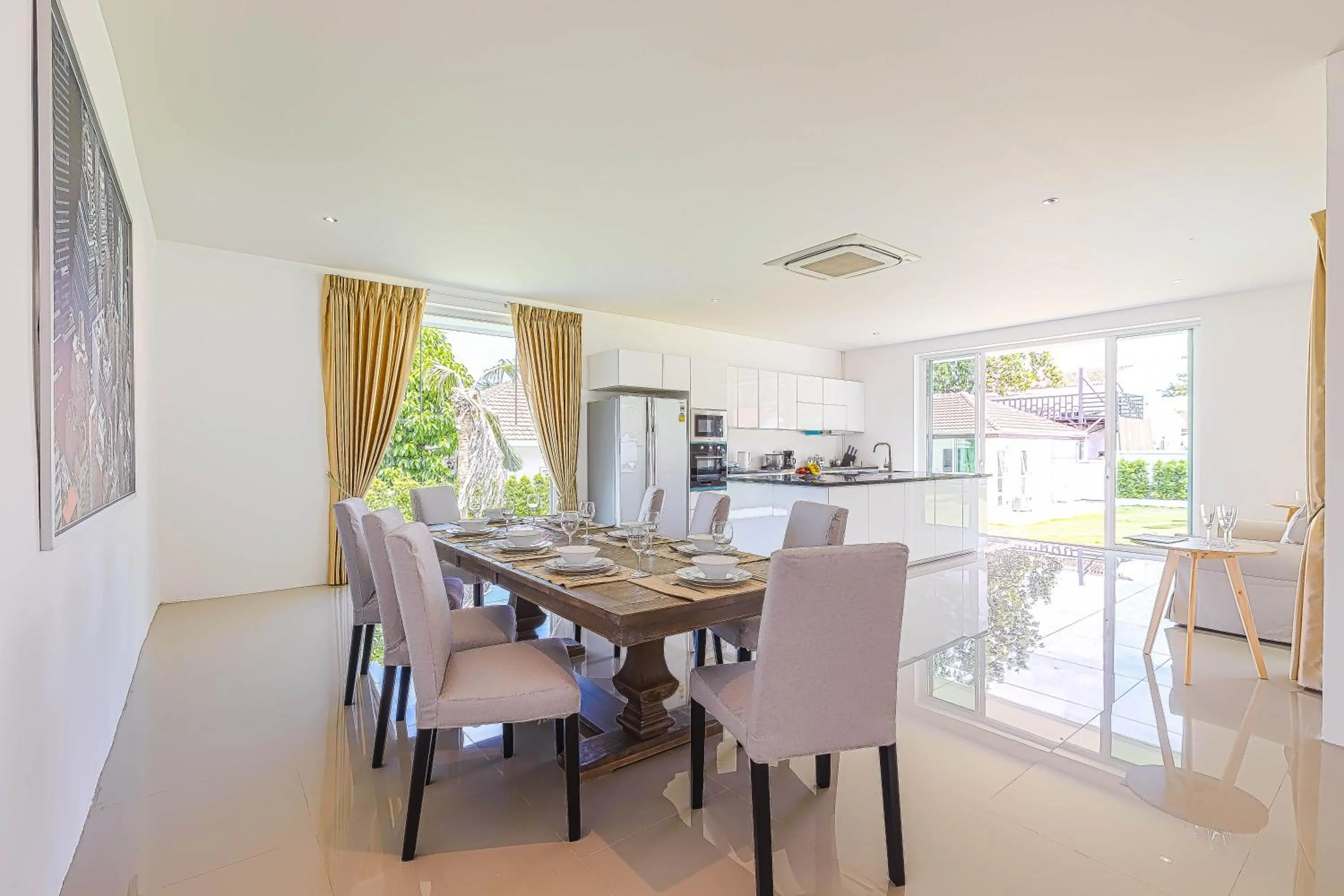 Amazing Private 6 Bedroom Pool Villa ED60