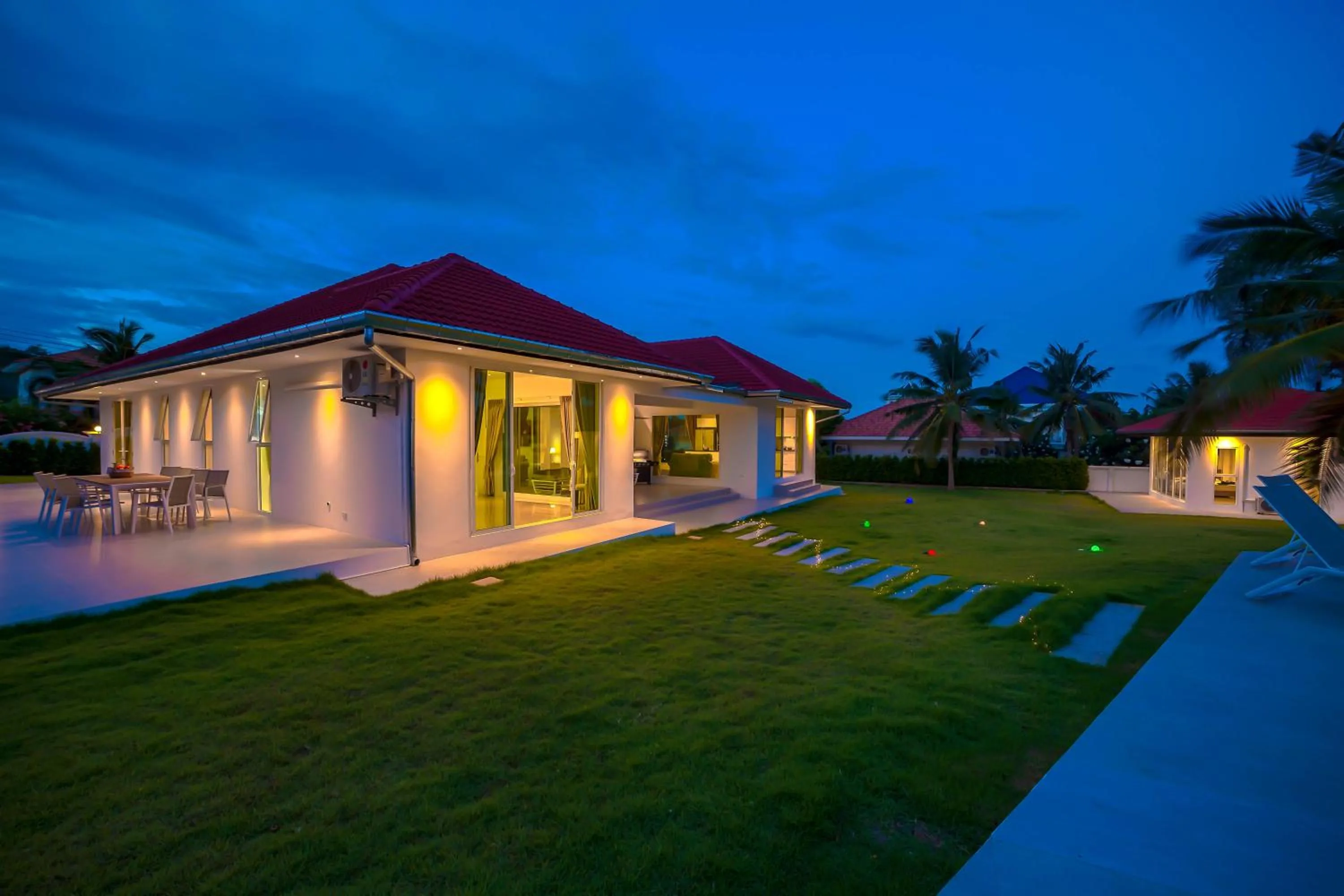 Amazing Private 6 Bedroom Pool Villa ED60