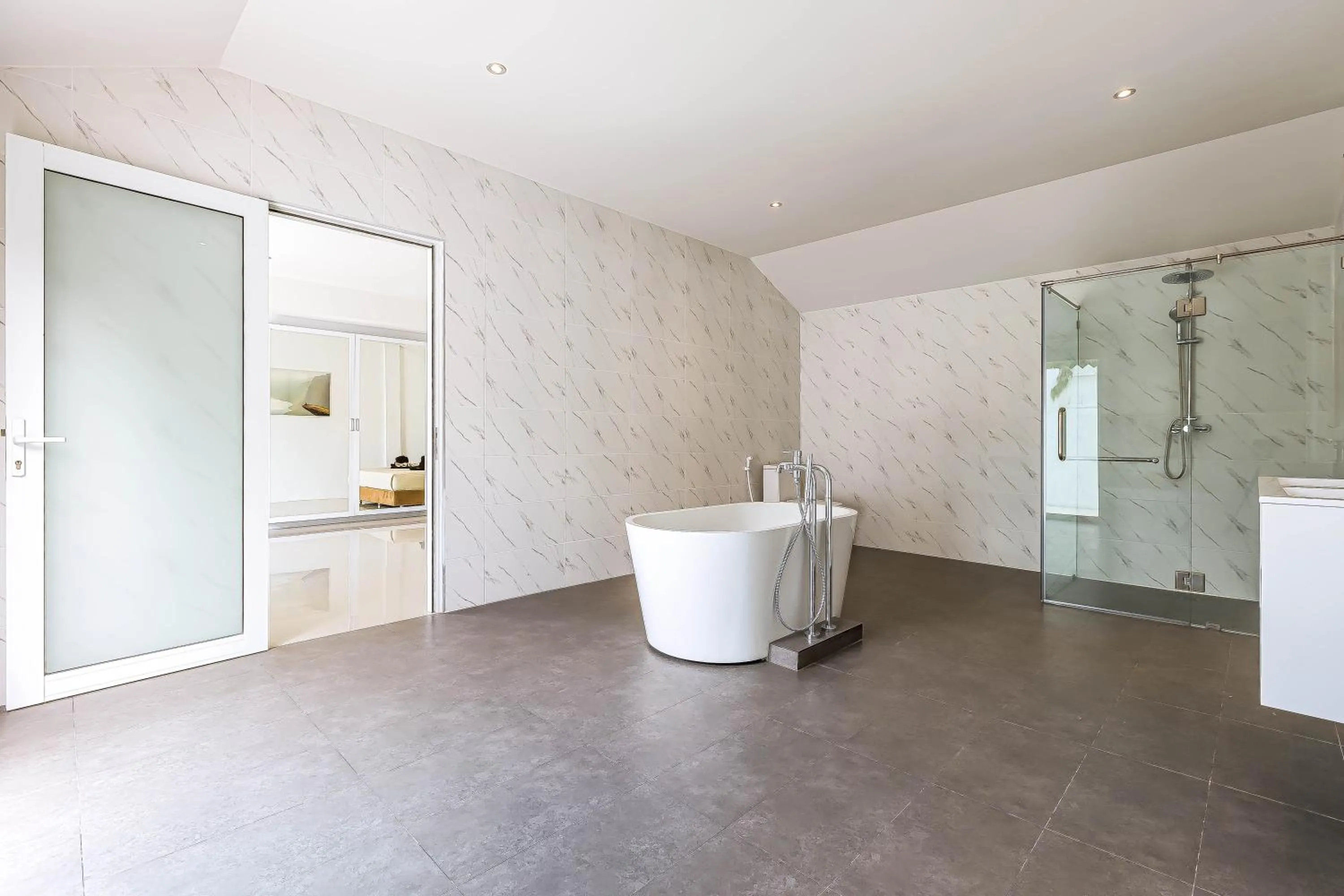 Amazing Private 6 Bedroom Pool Villa ED60