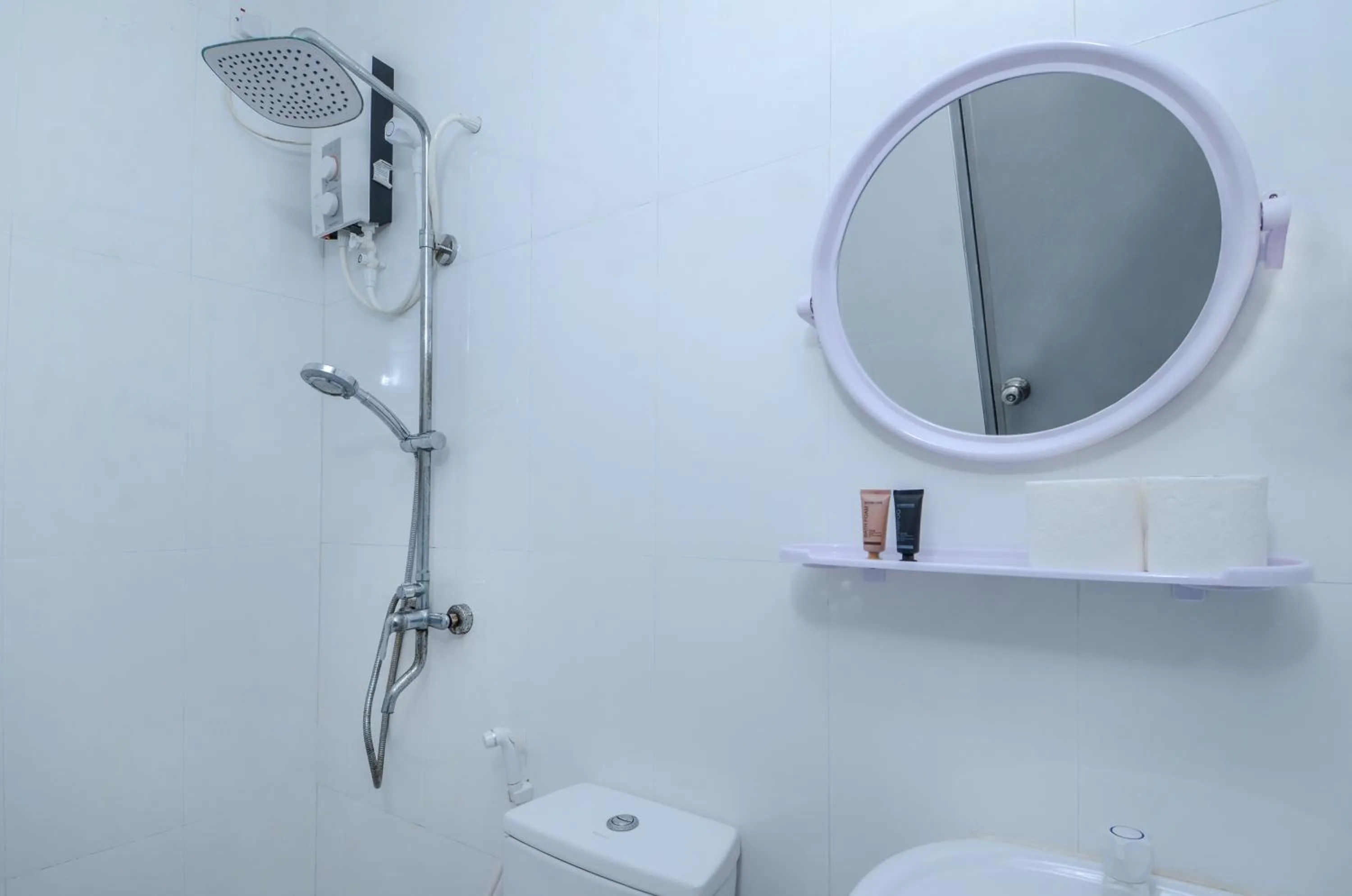 Bathroom in Paradise Retreat, Maafushi