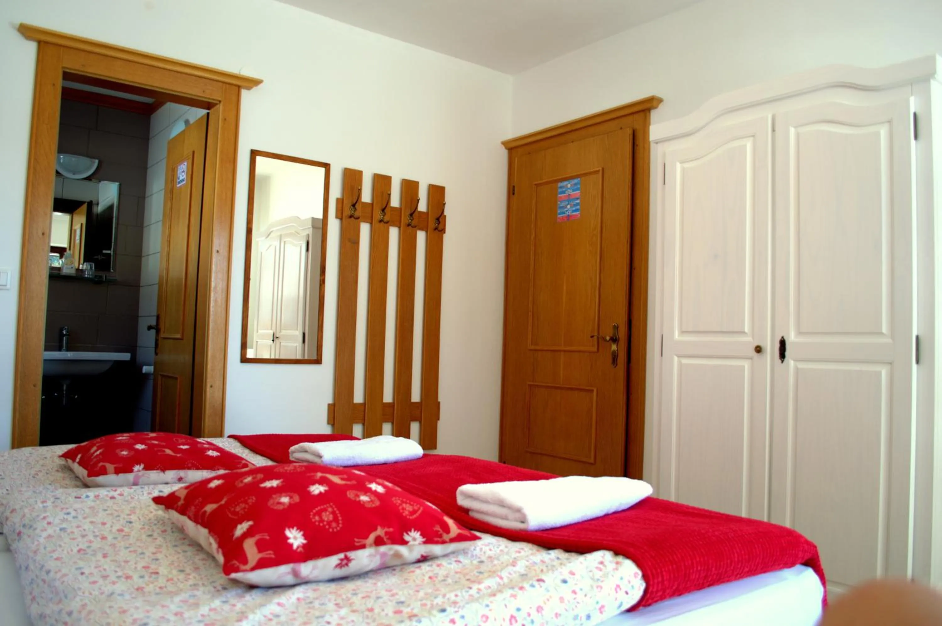 Bathroom, Bed in Haus Susanne