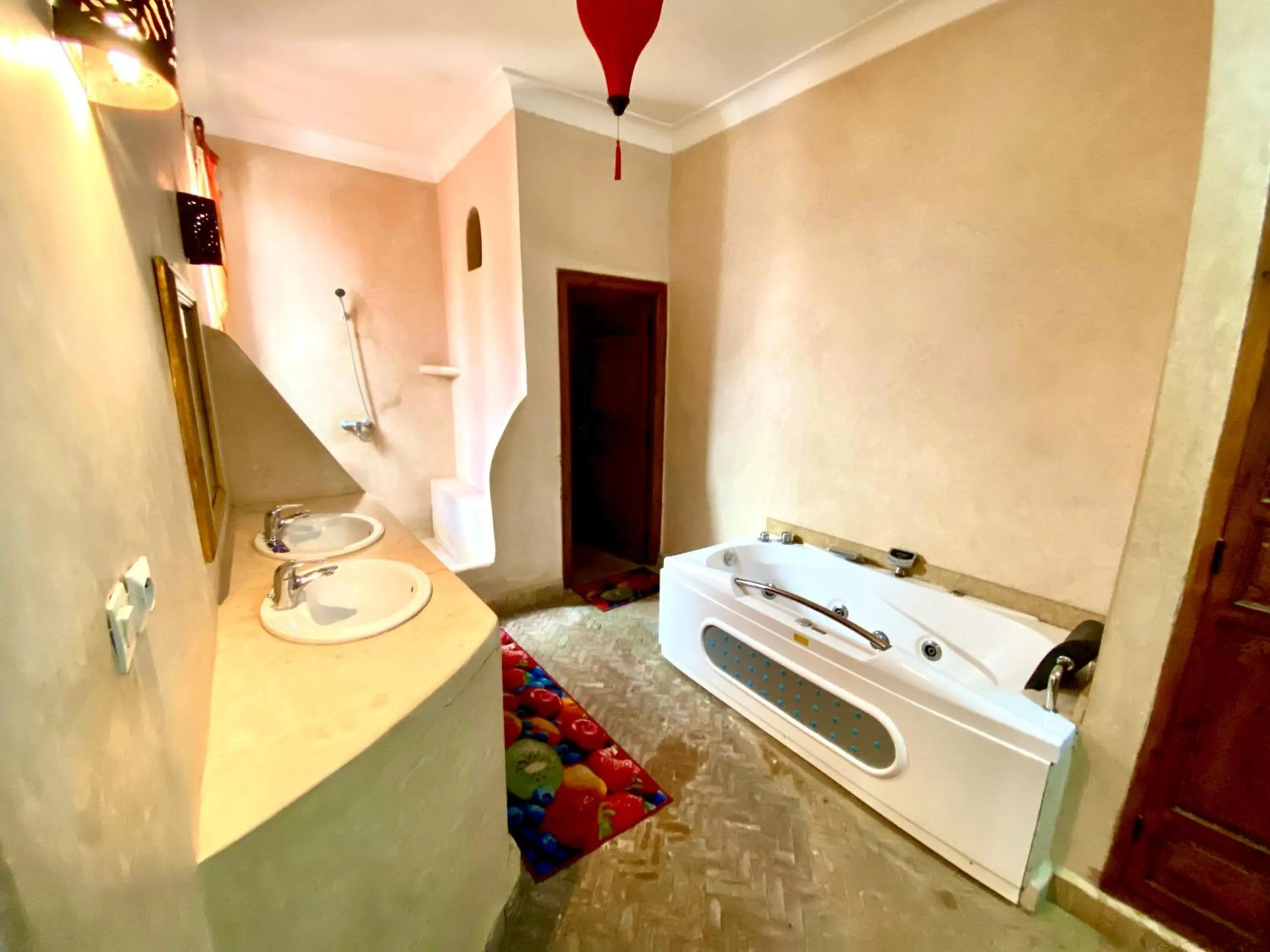 Property building in Riad Mandalay