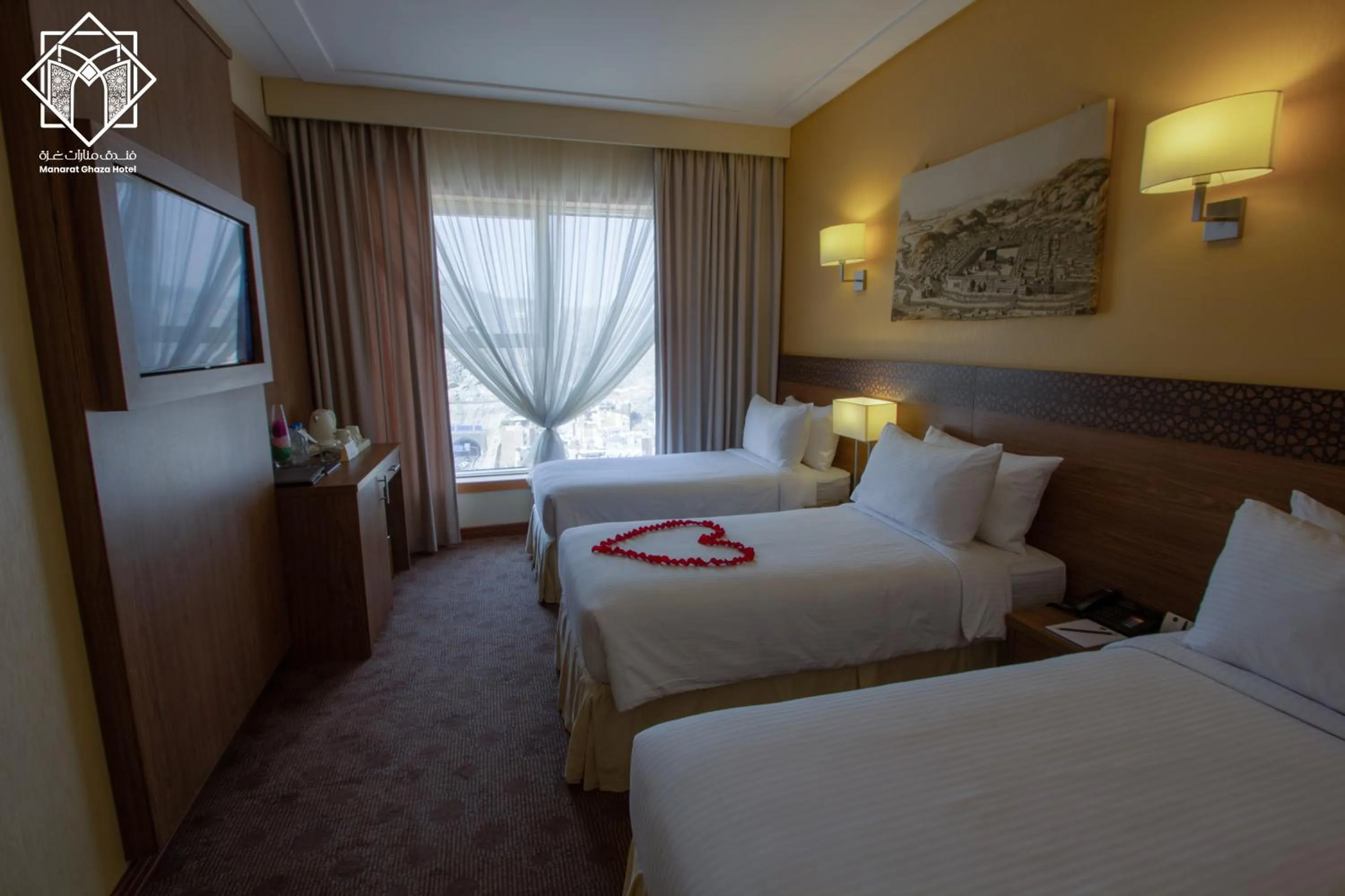 View (from property/room), Bed in Manarat Gaza Hotel - Al Haram Tower